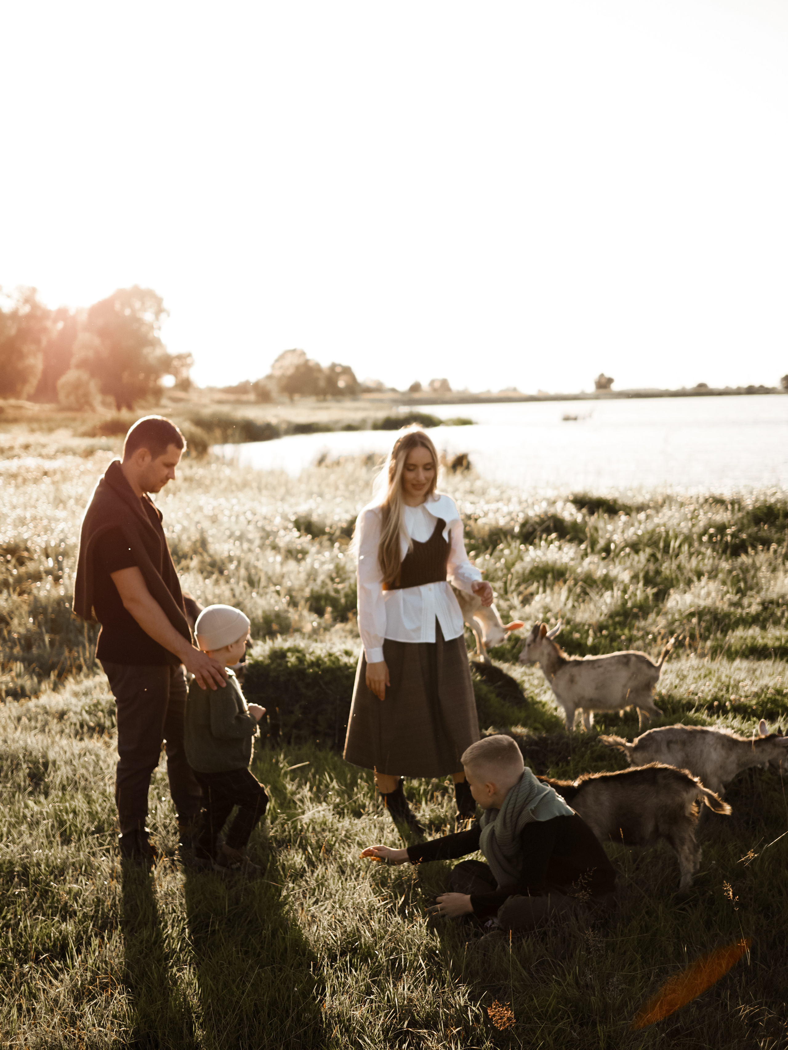 Холмы на закате. Фотограф Рязань. Семейный Свадебный фотограф