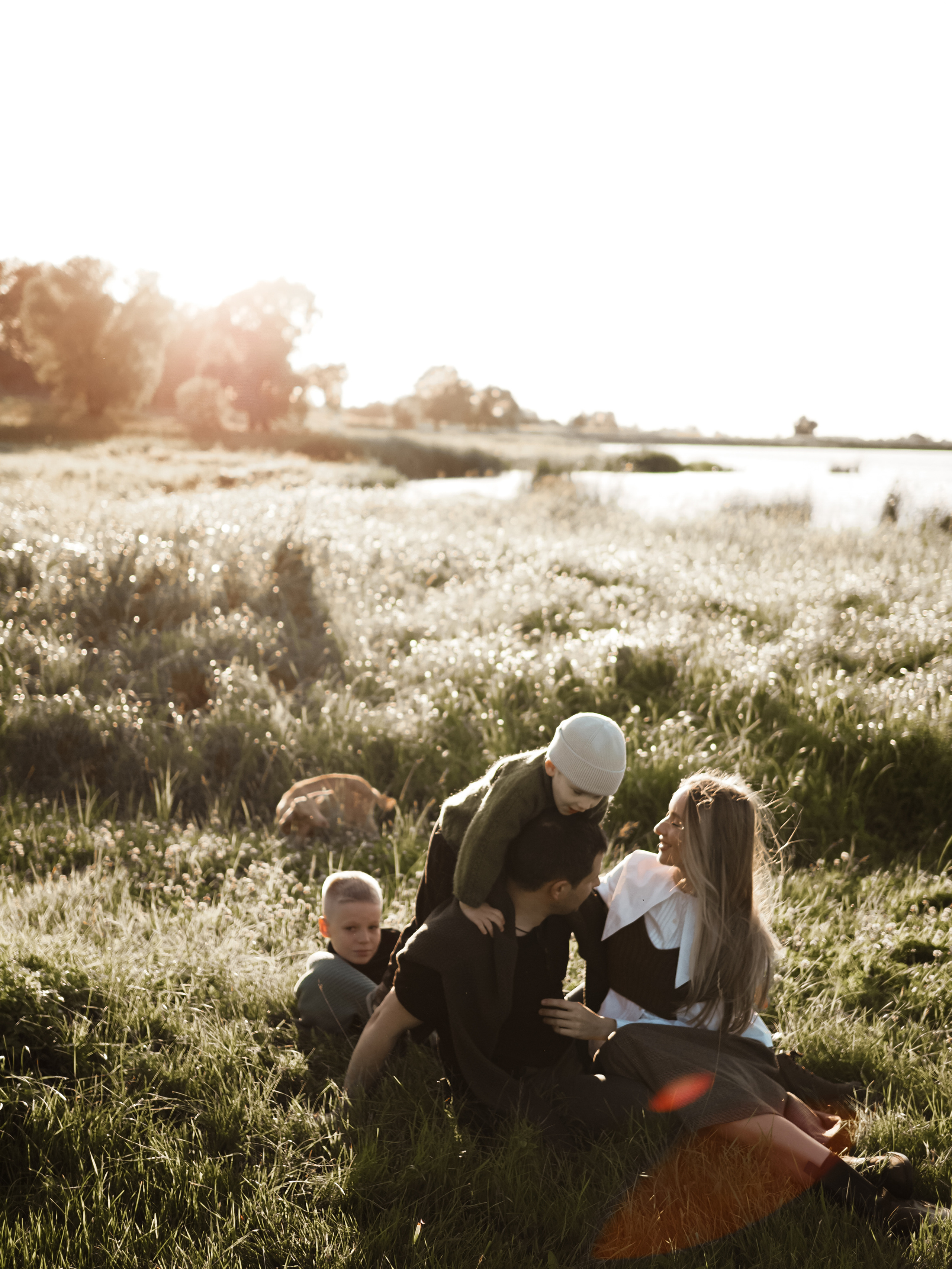 Холмы на закате. Фотограф Рязань. Семейный Свадебный фотограф