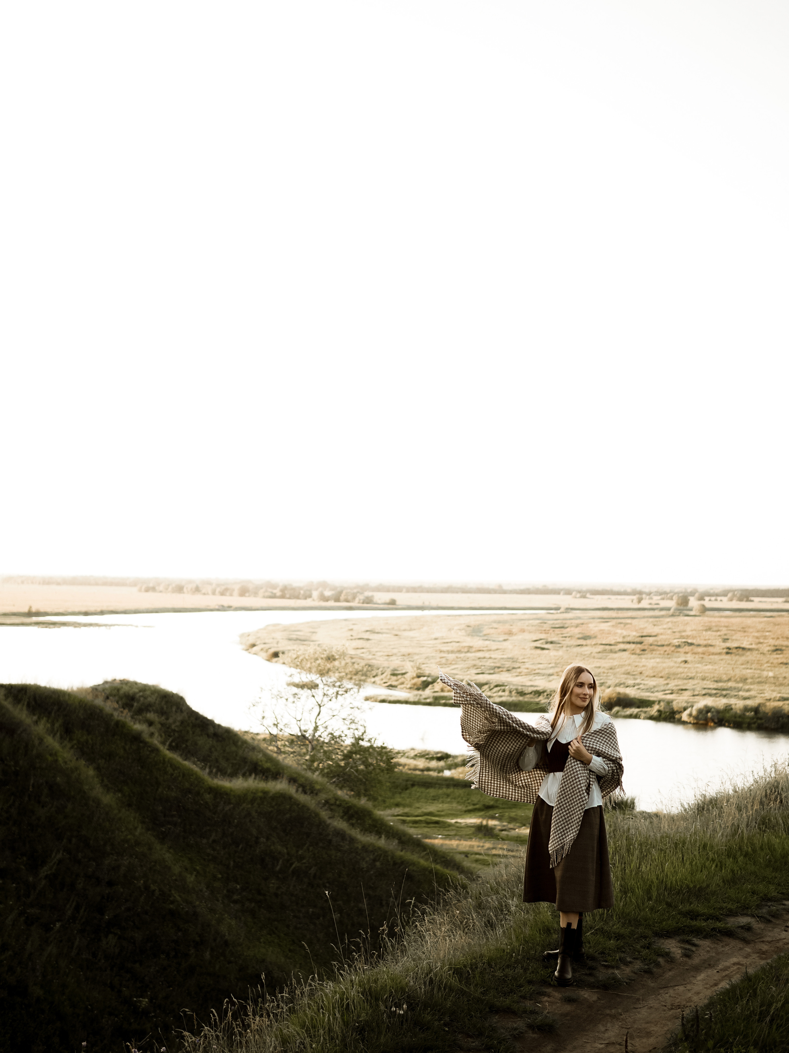 Холмы на закате. Фотограф Рязань. Семейный Свадебный фотограф