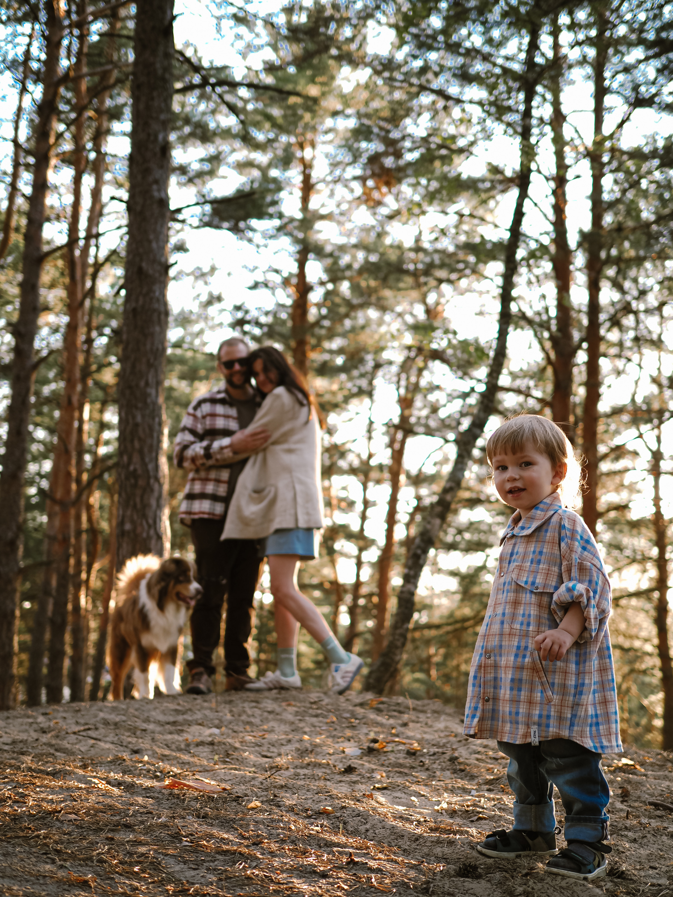 Прогулка с Мичи. Фотограф Рязань. Семейный Свадебный фотограф