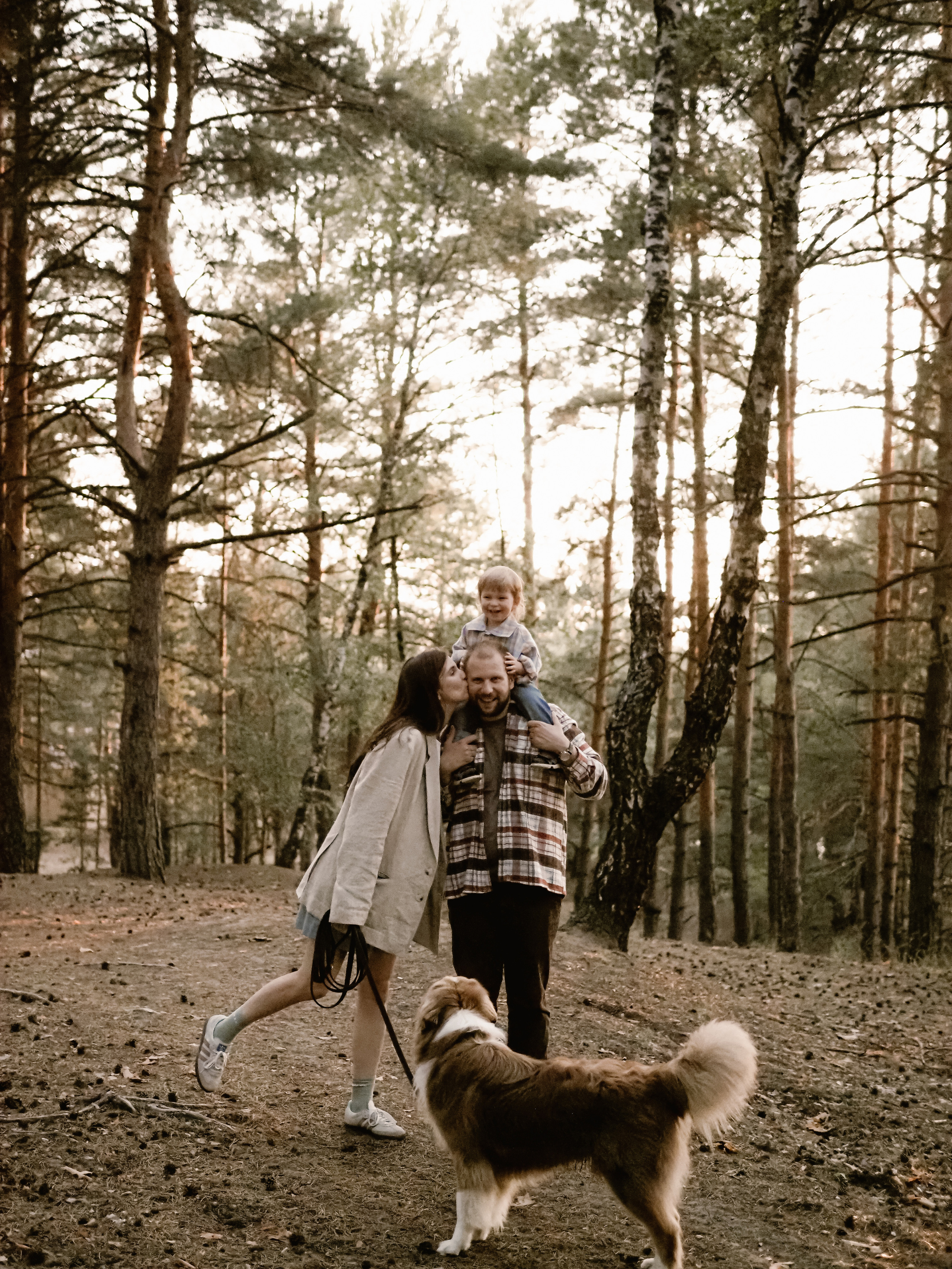 Прогулка с Мичи. Фотограф Рязань. Семейный Свадебный фотограф