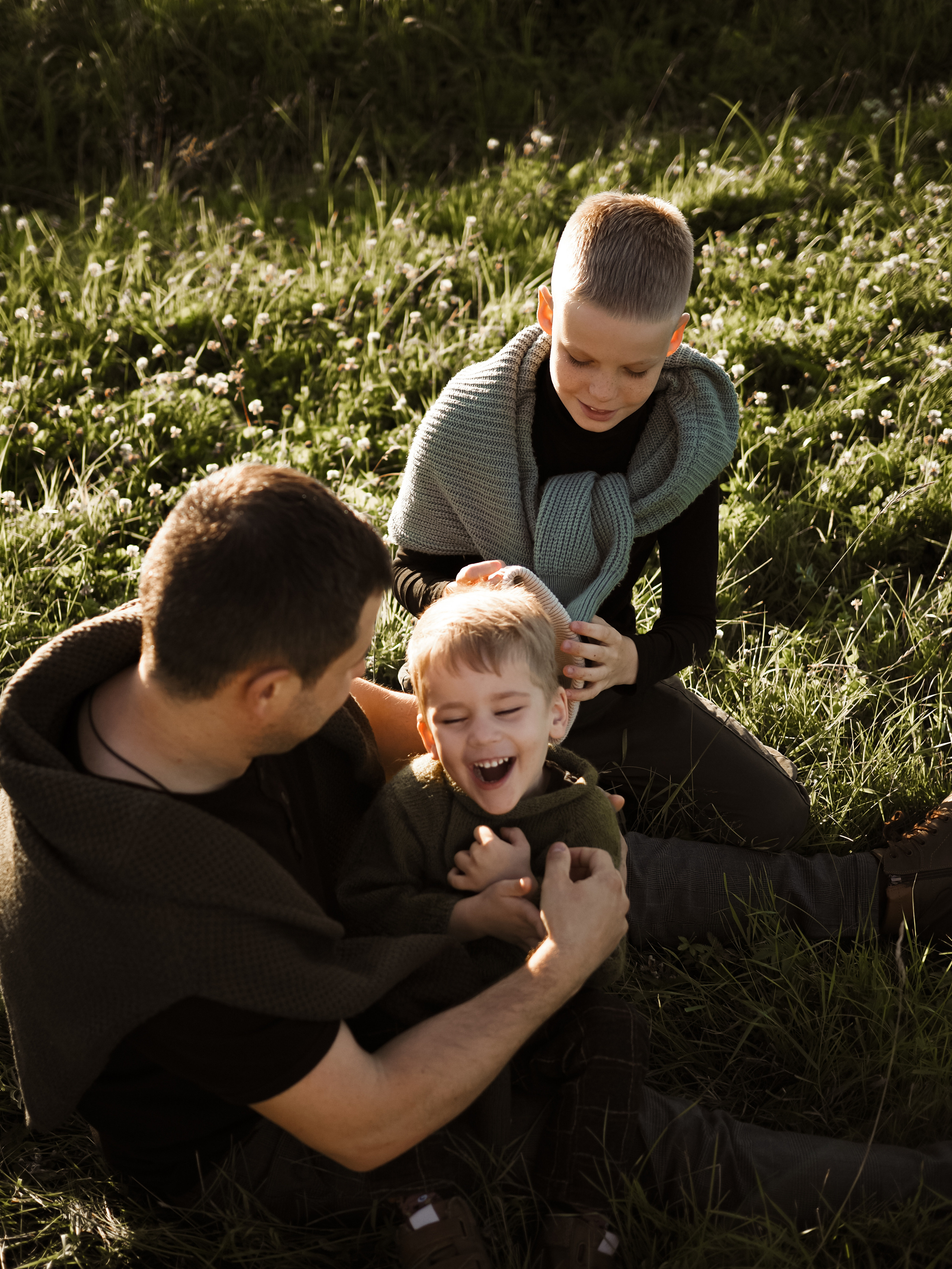 Холмы на закате. Фотограф Рязань. Семейный Свадебный фотограф