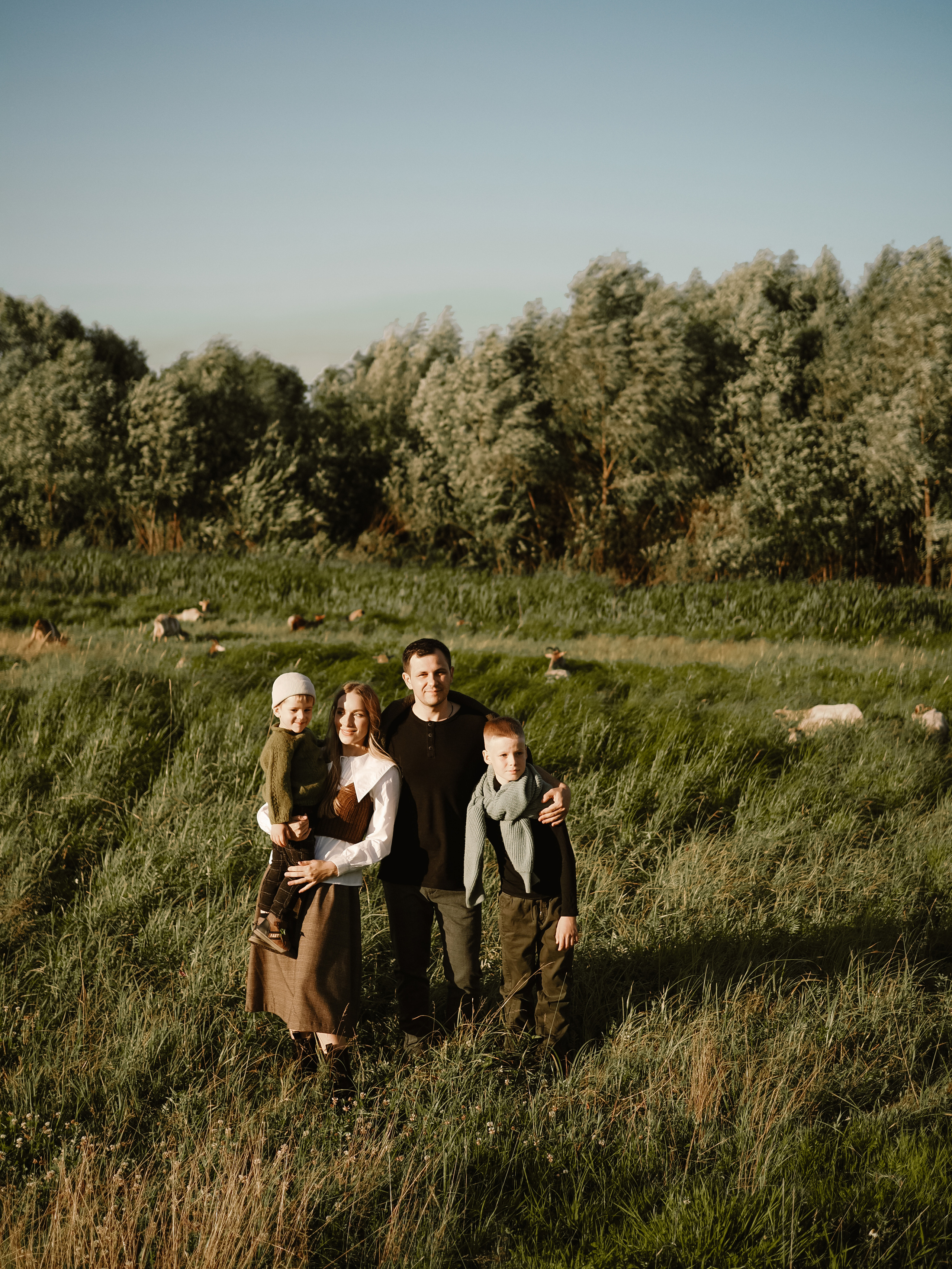 Холмы на закате. Фотограф Рязань. Семейный Свадебный фотограф