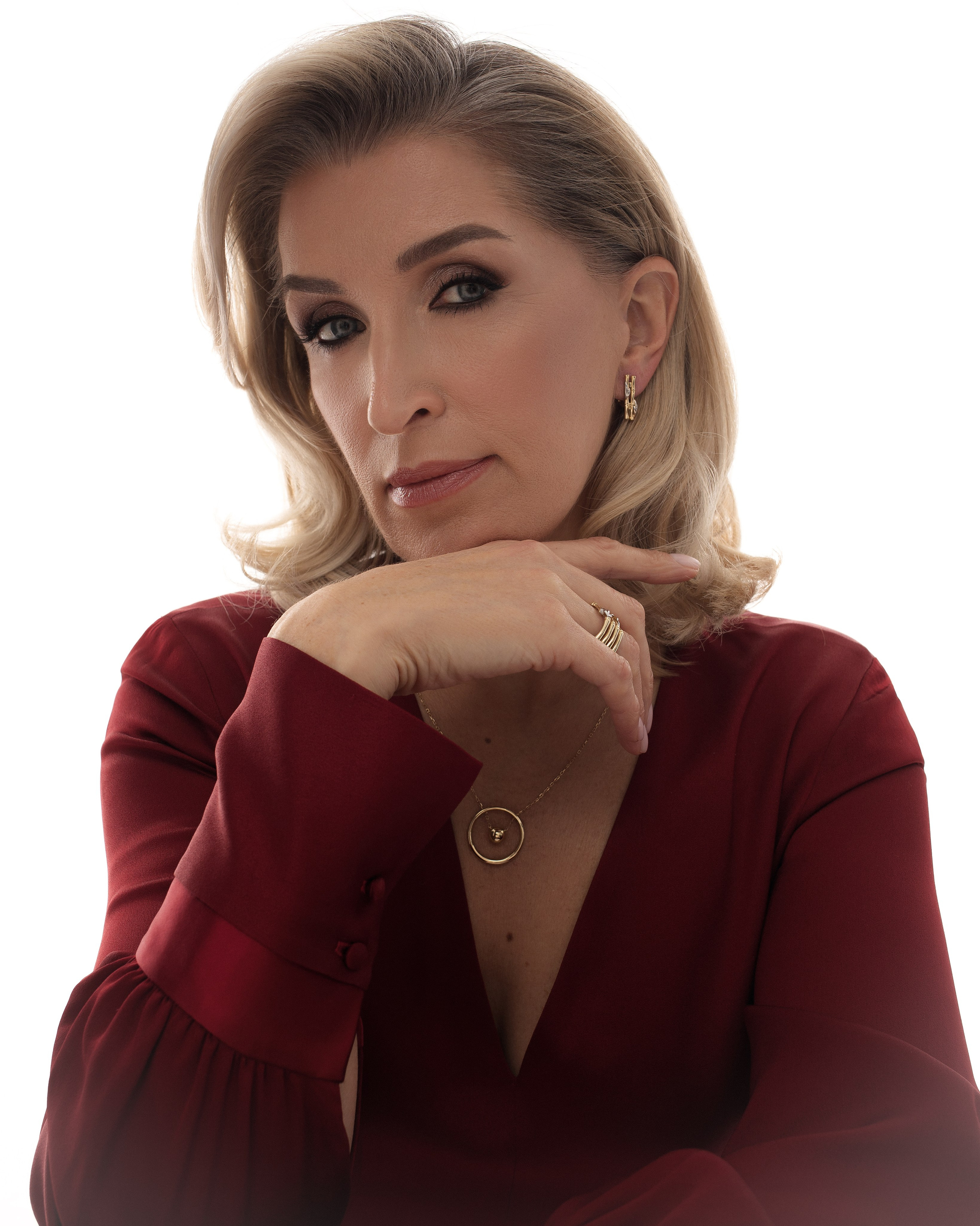 Колье и Серебряный Хит. Фотограф в Москве и Сургуте Алла Лесовая. Снимаю каталог для брендов и индивидуальные портреты для людей