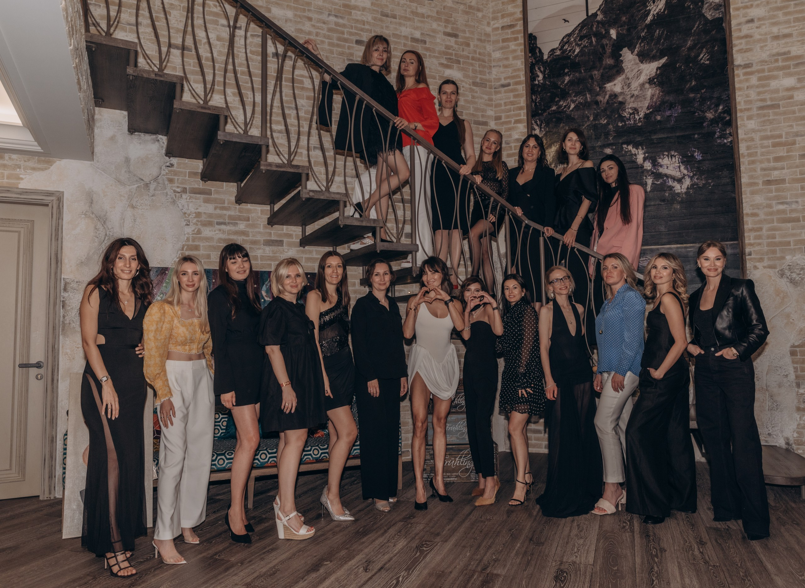 Birthday. AELITA. MILATE — выпускные альбомы, фотосессии и видео в Москве