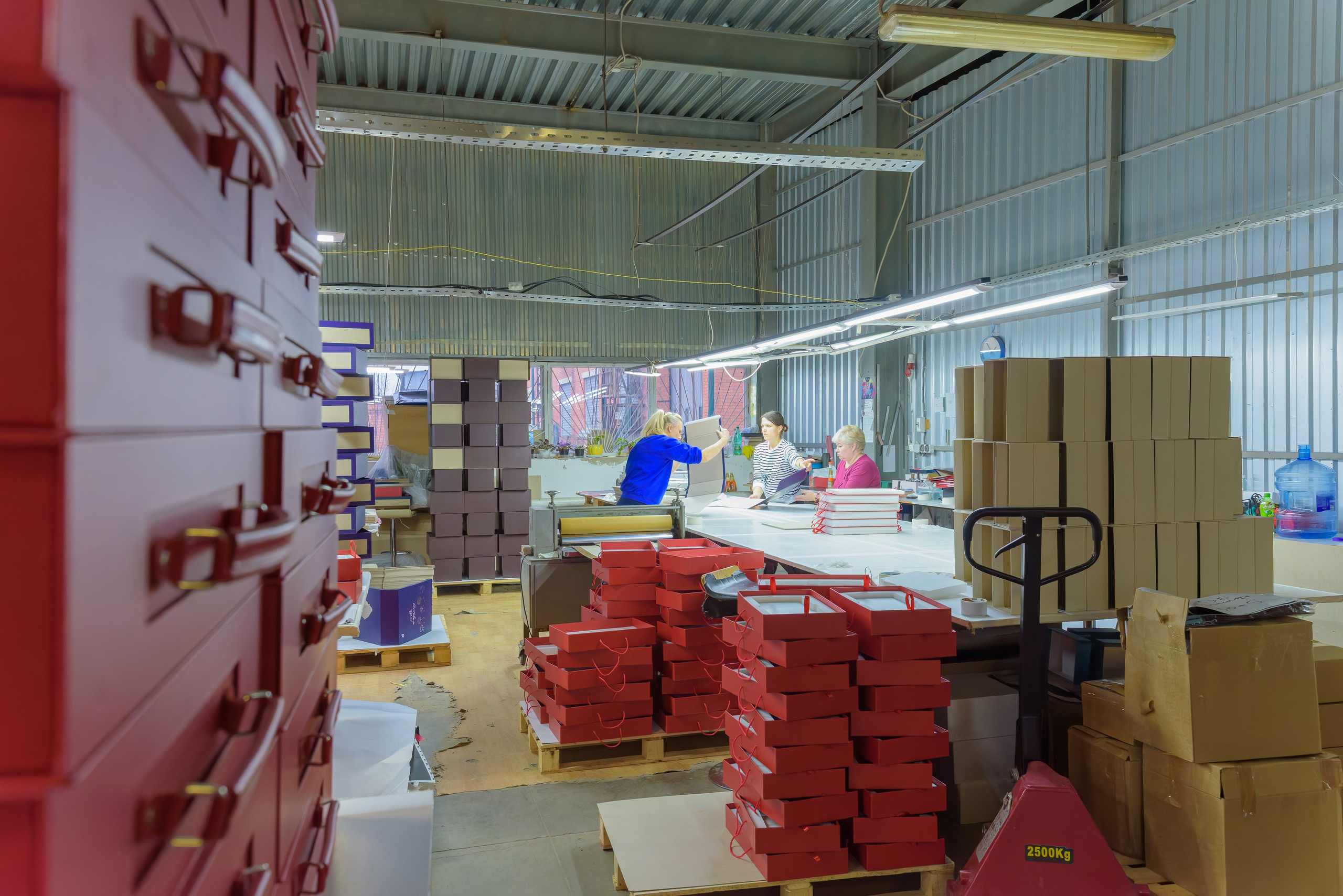 Производственные цеха компании «Маркетри». Fotolux