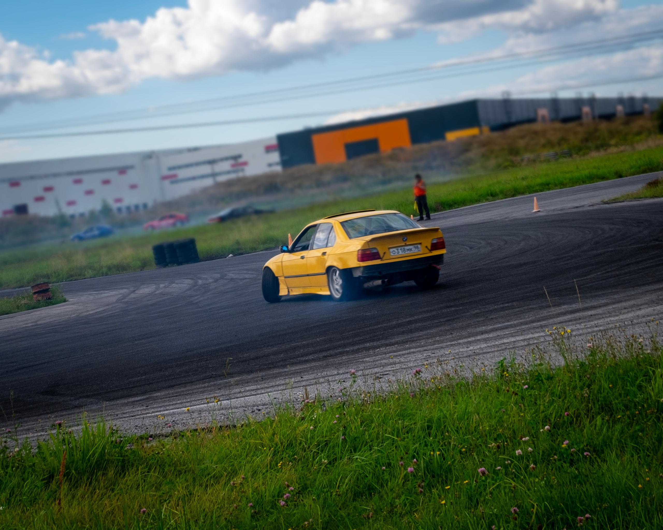 AUTODROM FEST. Автомобильные фотографии и рисунки в Санкт-Петербурги Пашков Дмитрий