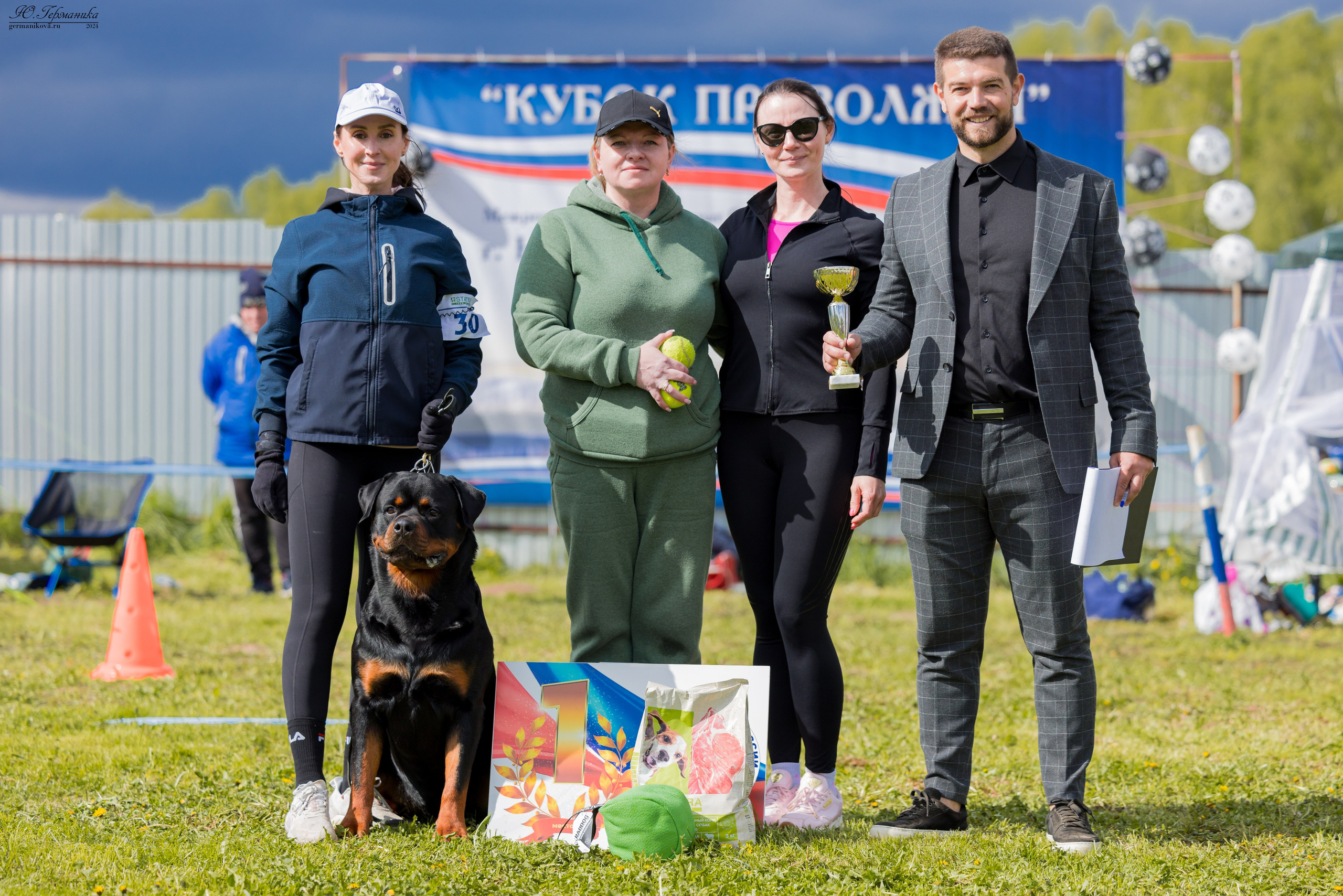 Нижний Новгород 11-12.05.2024 моно ротвейлеров. Фотограф-анималист Юлия Германика