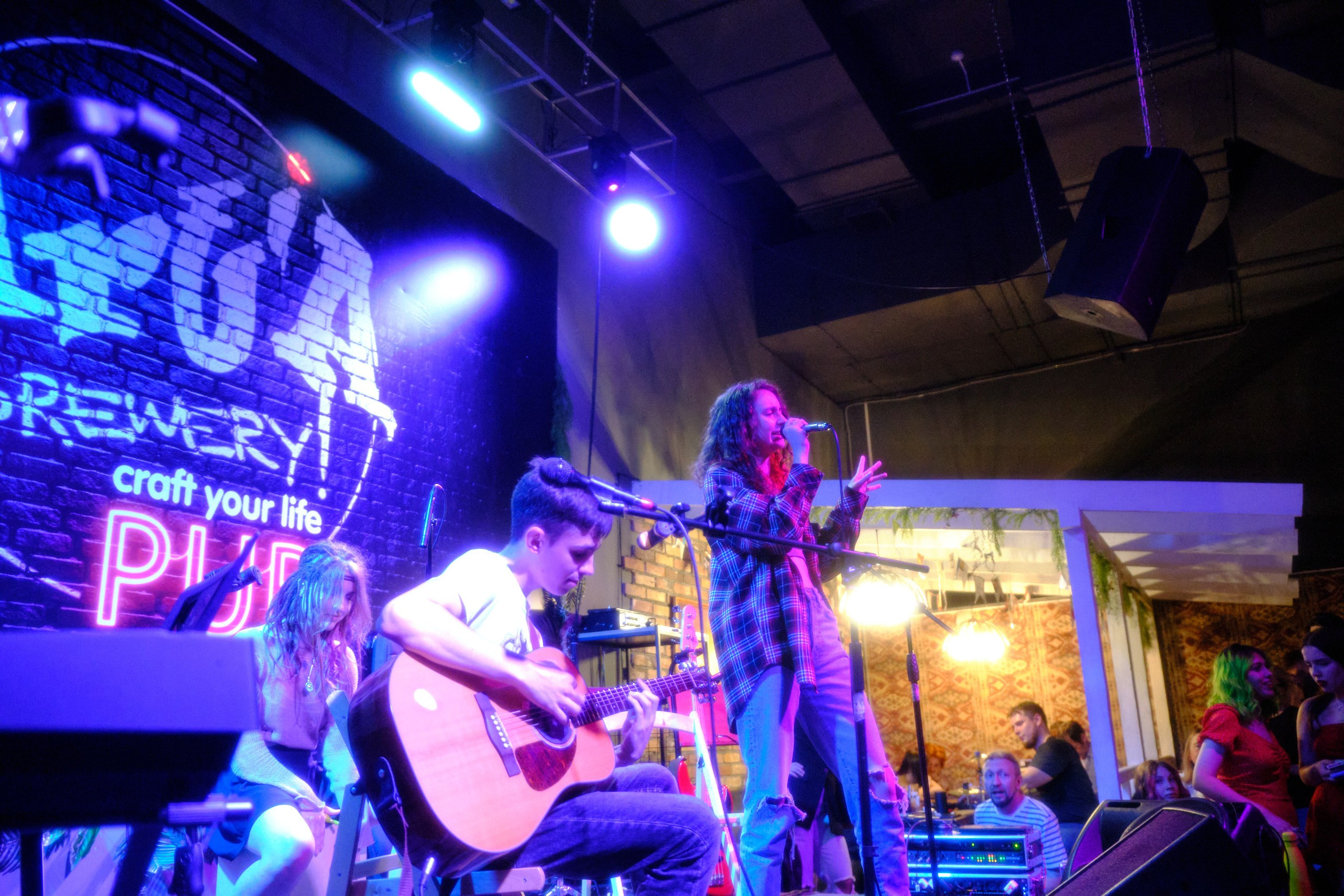 ArtaPub. Антон Ив