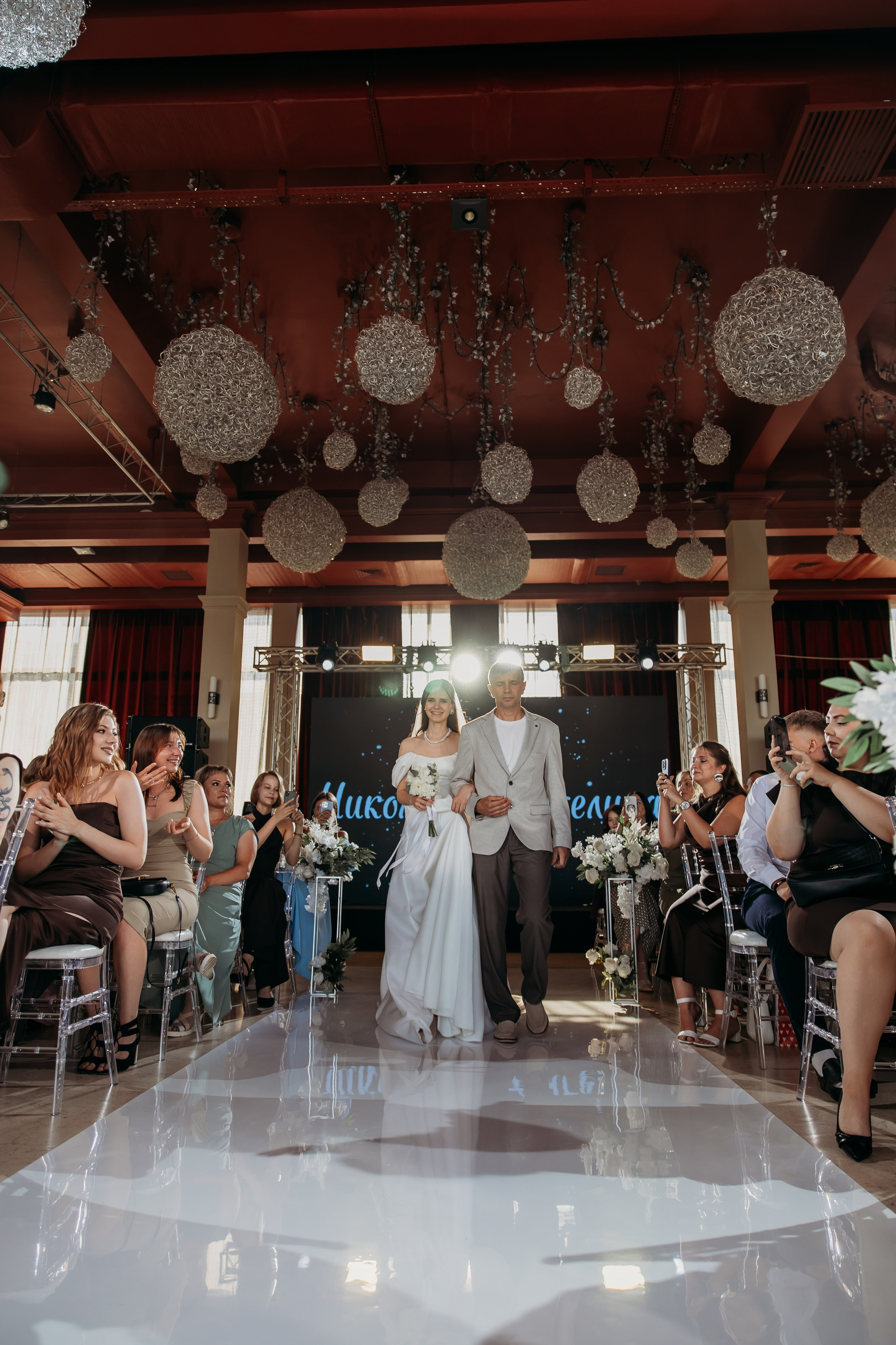 Николай и Ангелина. Фотограф Тимербаева Алина г. Сургут