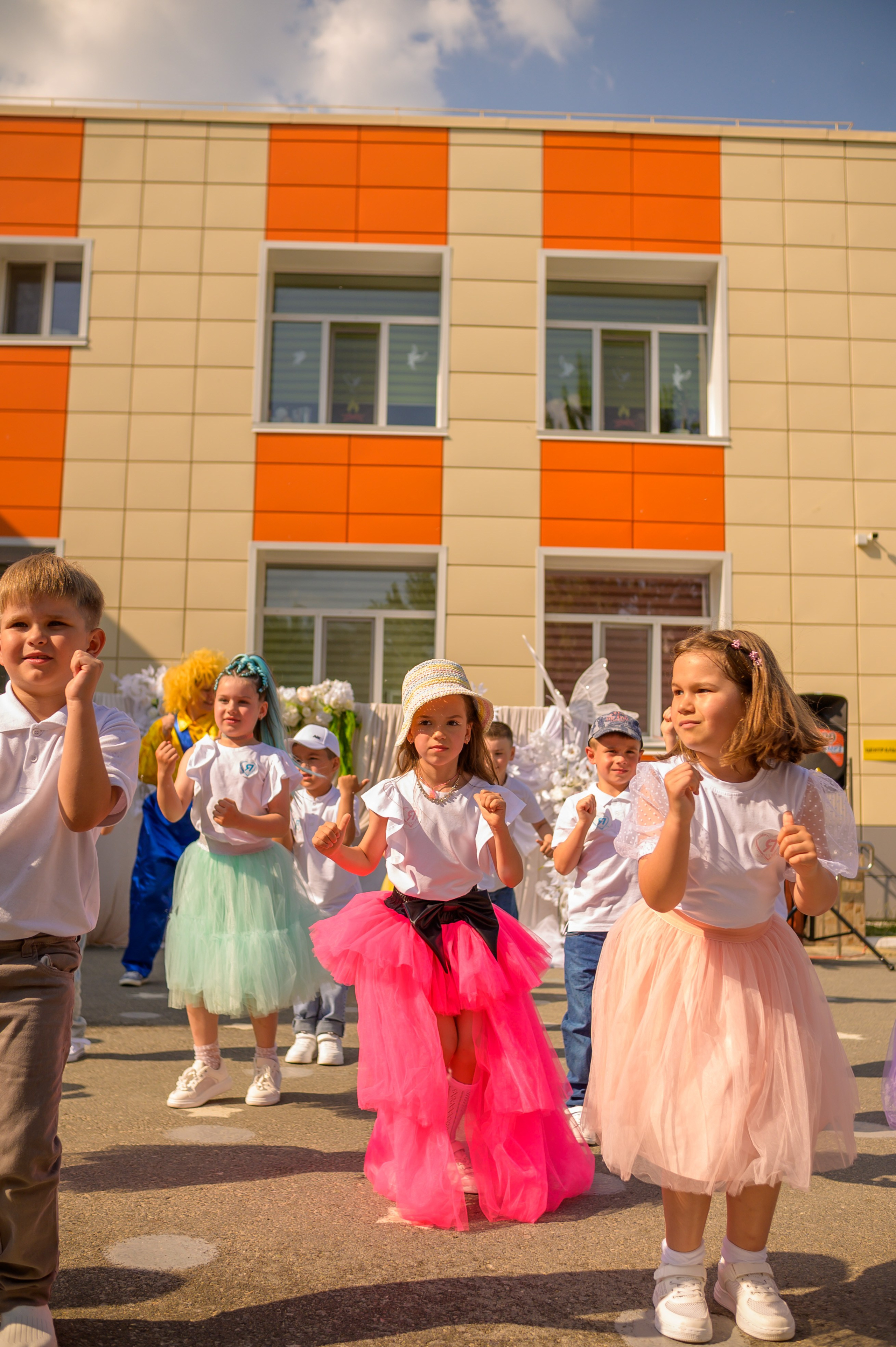 Репортаж выпускного группа «Фантазёры» 3 садик. Фотограф новорожденных, семейный детский в Тюмени Татьяна Морозова