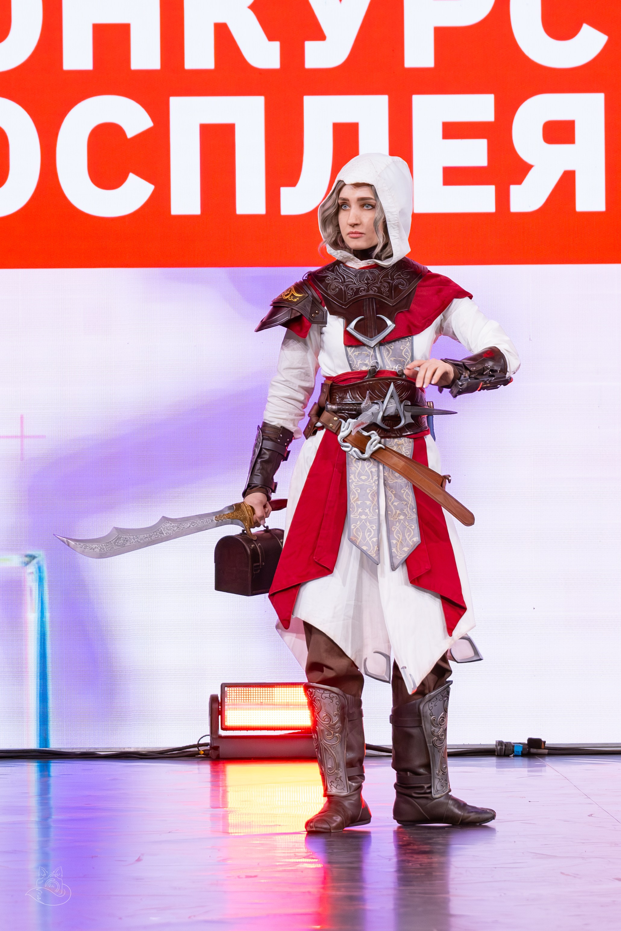 Сцена РЭД ЭКСПО 2024. Косплей фотограф