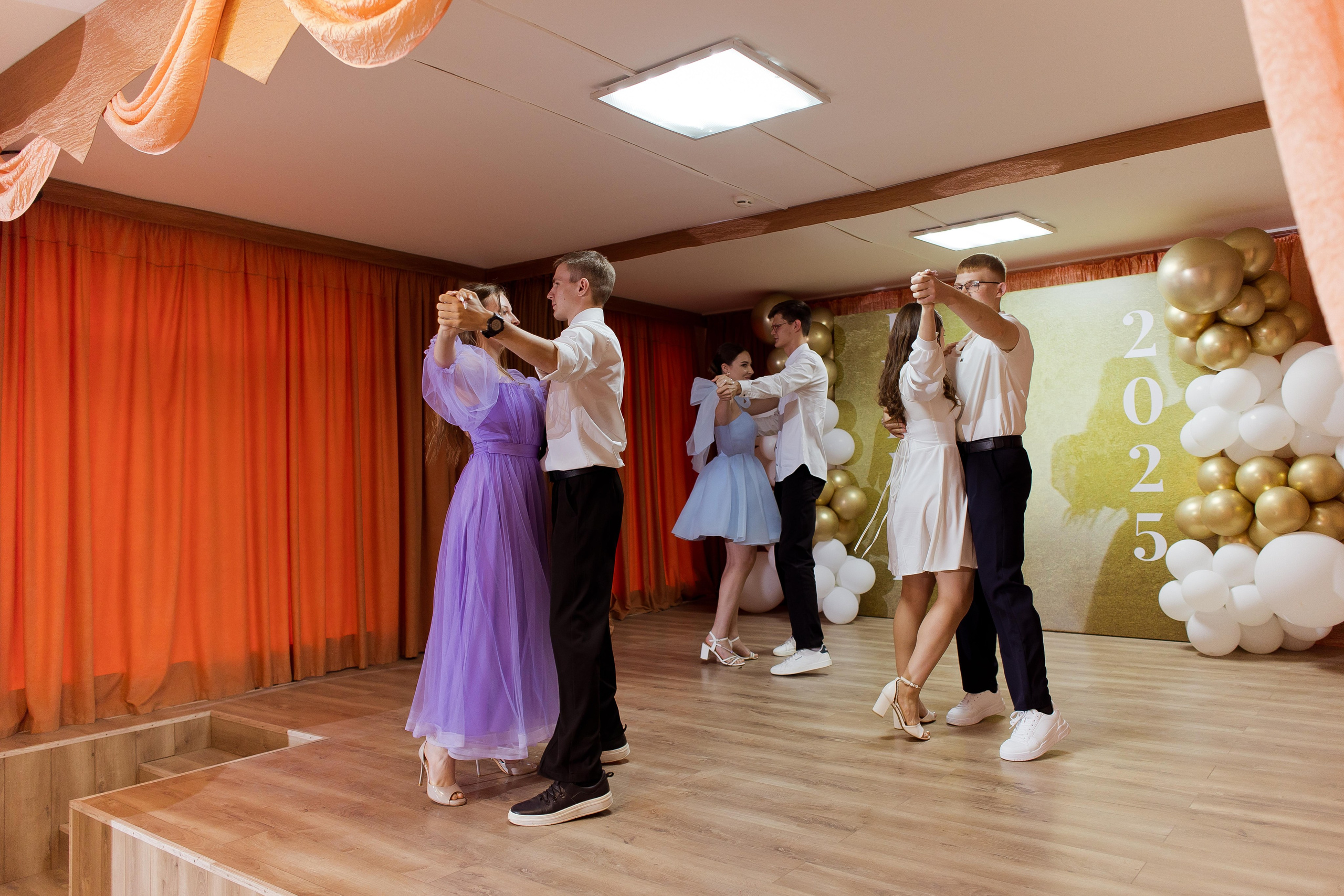 Вручение аттестатов. Свадебный и семейный фотограф Яна Стражева. Волгоград, Москва