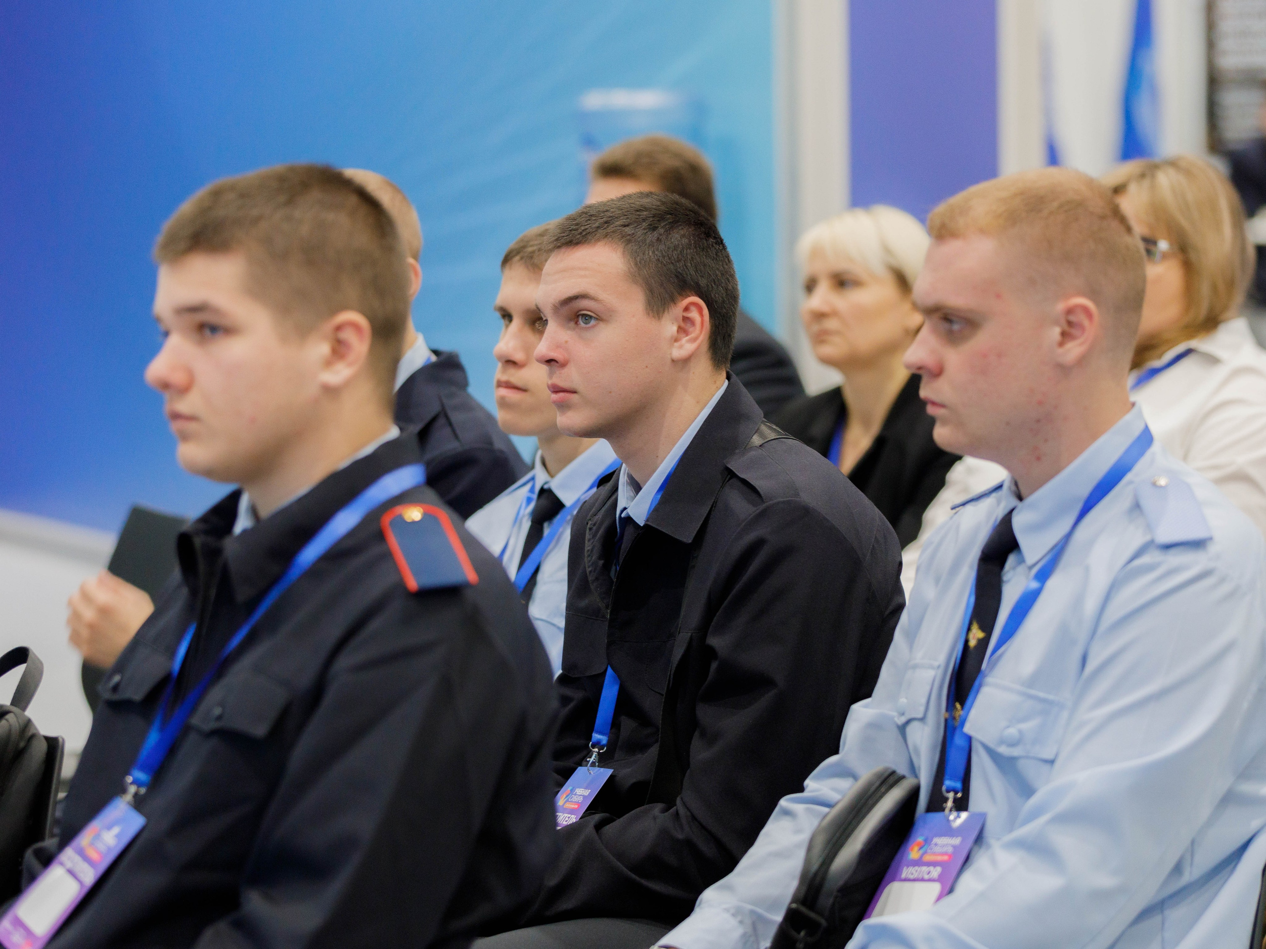 Семинары в рамках фестиваля беспилотных летательный аппаратов. Экспоцентр. Репортажный фотограф в Новосибирске Алена Помазунова