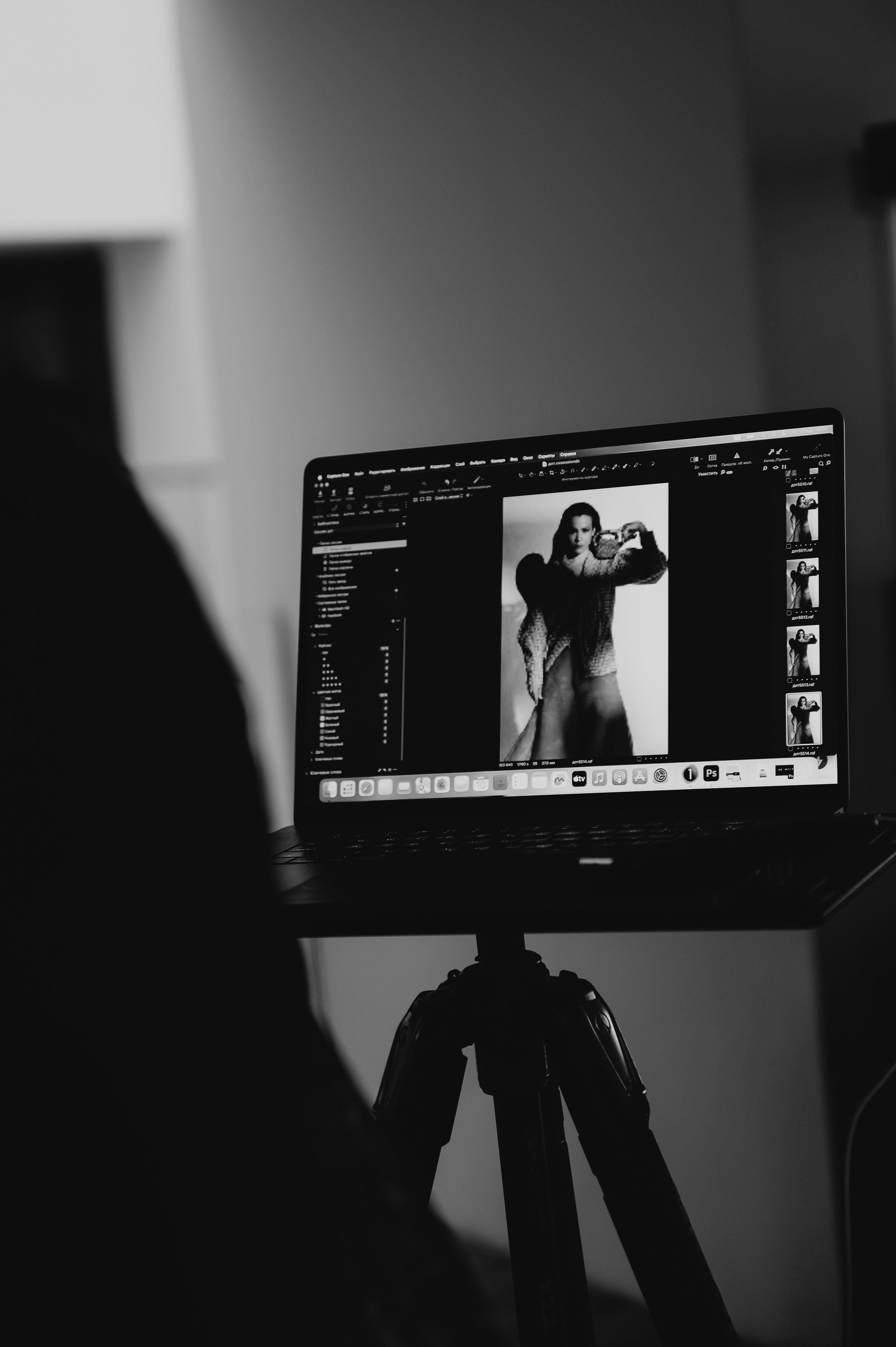 Бекстейдж показа «Новые Имена» собака.ru|ДЛТ. Портретный и репортажный фотограф в Санкт-Петербурге