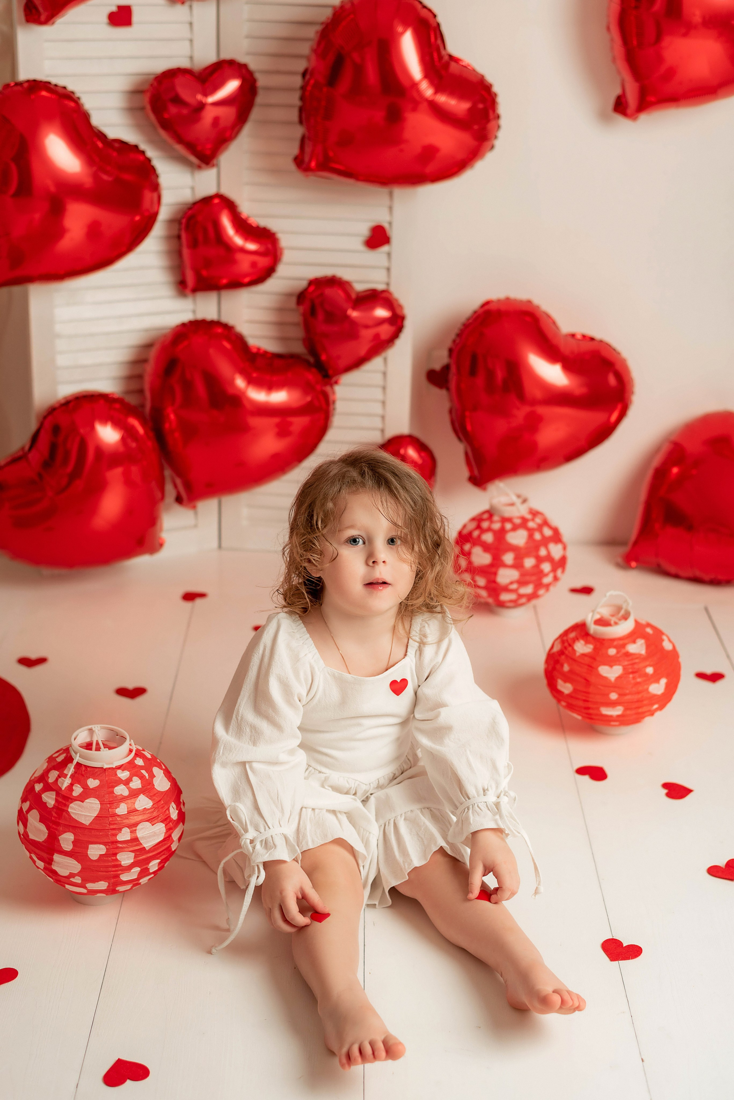 Алиса — сердечки. Семейный и детский фотограф Наталья Горда