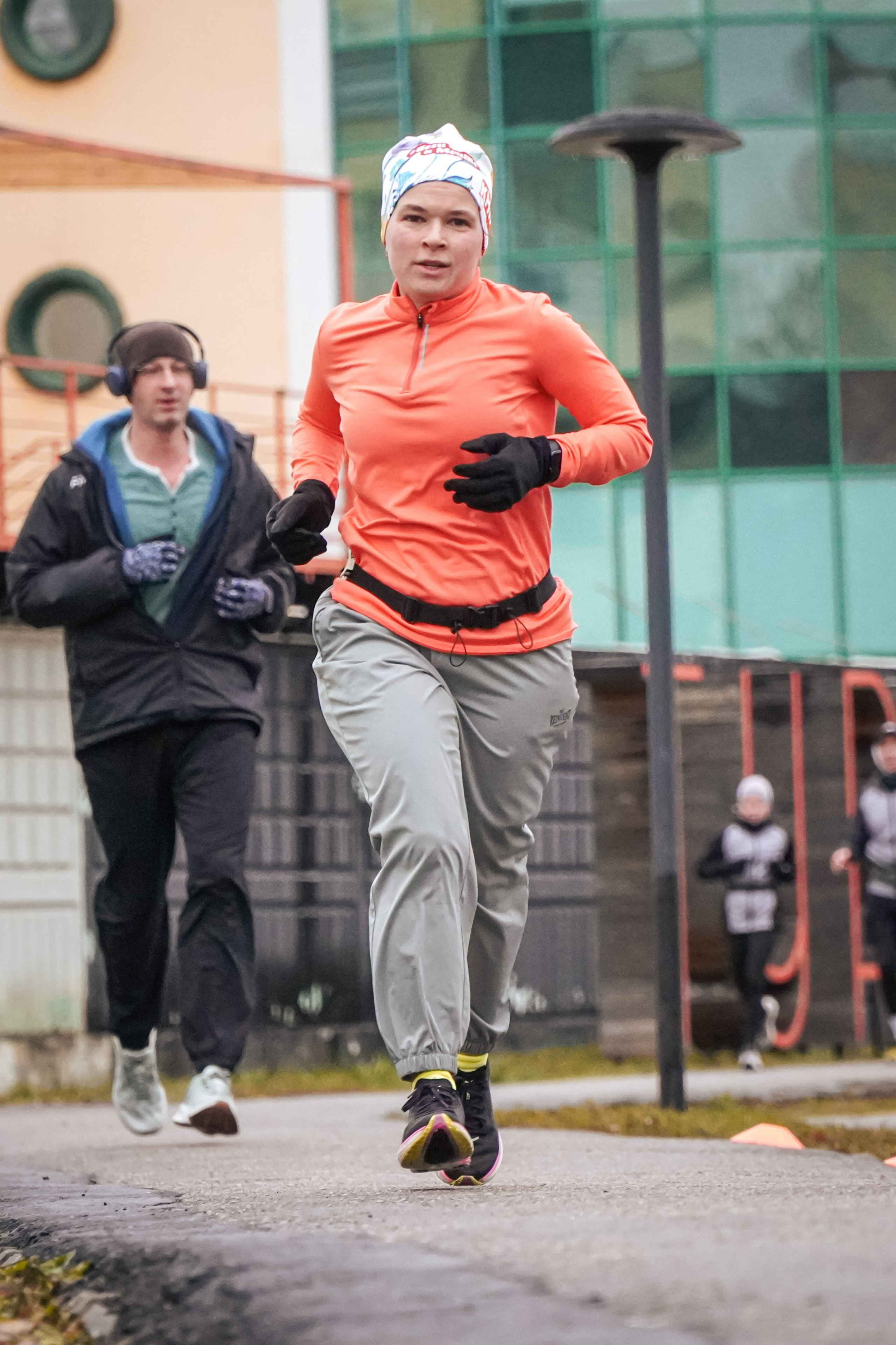 5 вёрст Реутов 16.11.2024. Роман Капилюшов. Бег. Фото. Видео. г. Люберцы