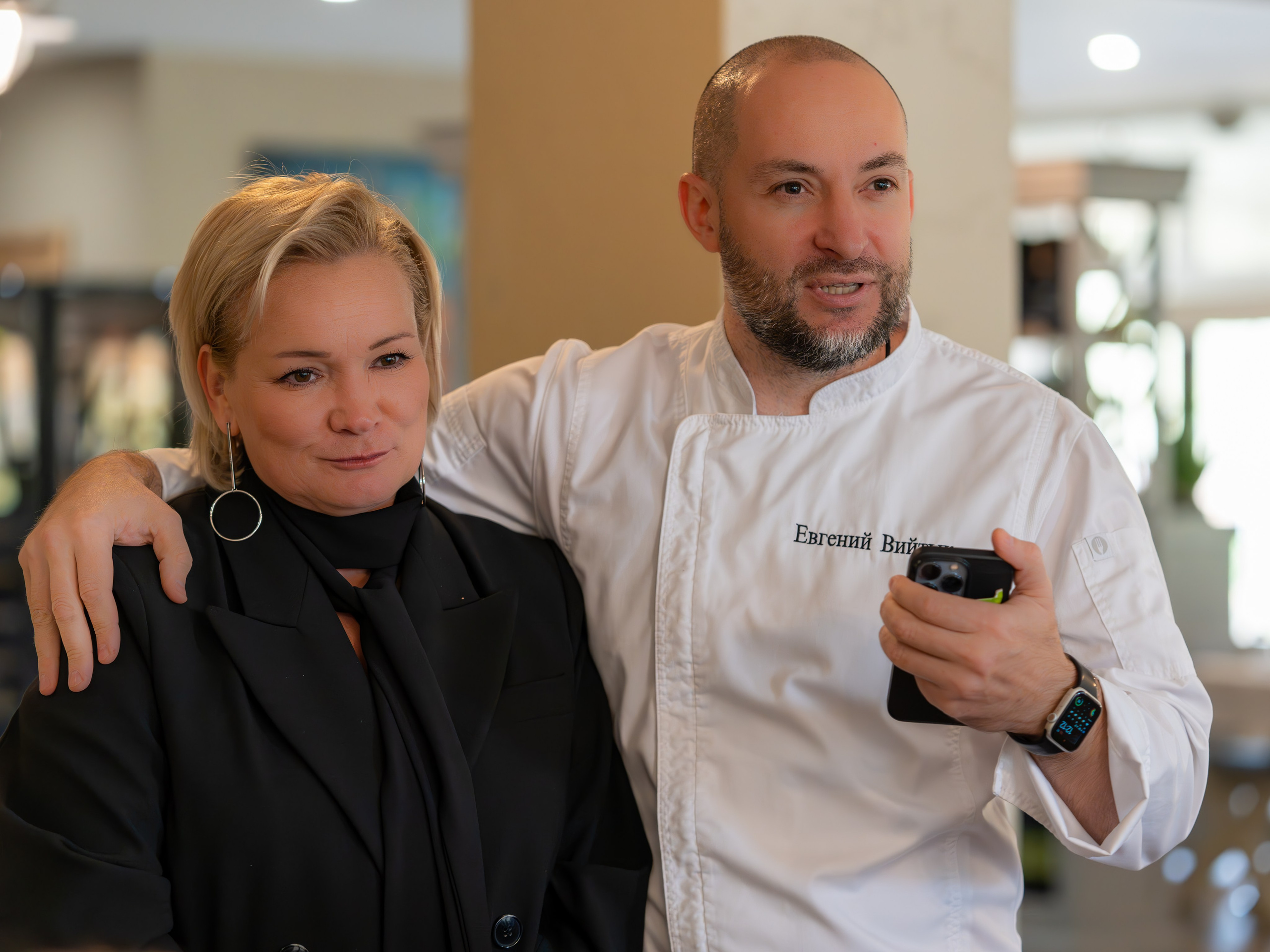 Литературная мастерская с Ольгой Шутовой в «Винотеррии». Репортажный фотограф в Красной Поляне и Сочи Павлюченко Екатерина