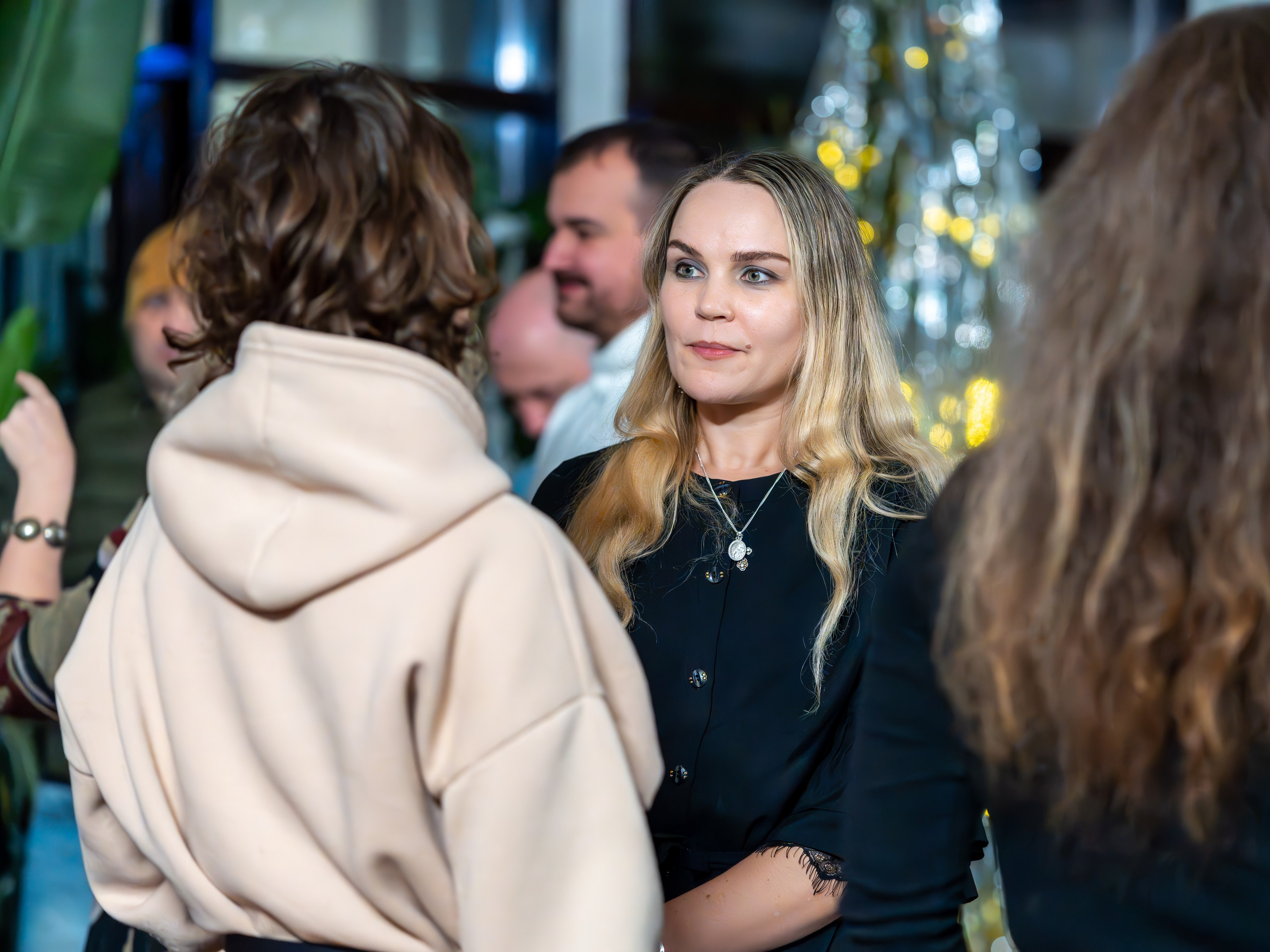 Предновогодняя встреча в пространстве Steford Hub. Репортажный фотограф в Красной Поляне и Сочи Павлюченко Екатерина