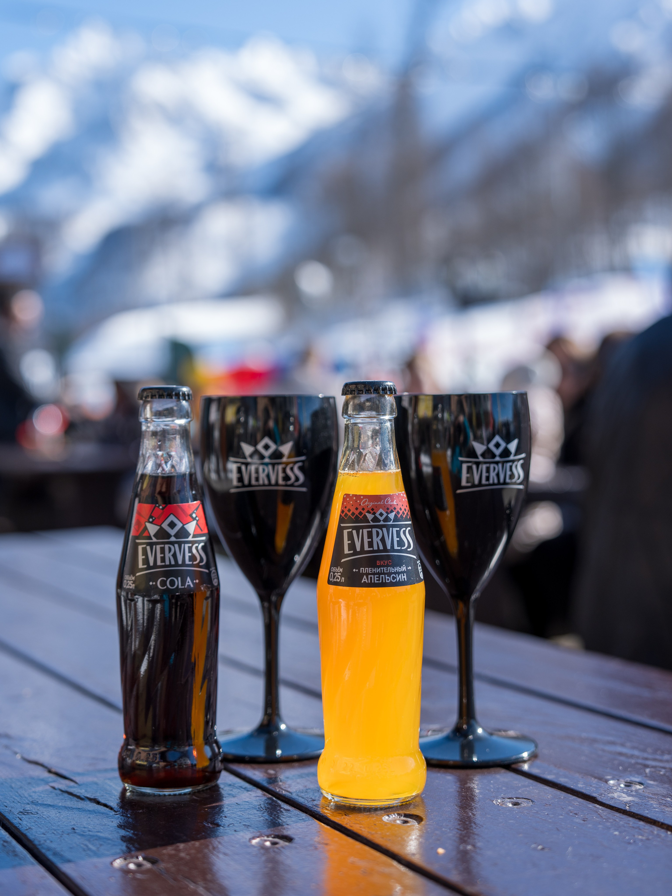 Компания «EVERVESS»: отчет с точек продаж на курортах Красной Поляны. Репортажный фотограф в Красной Поляне и Сочи Павлюченко Екатерина