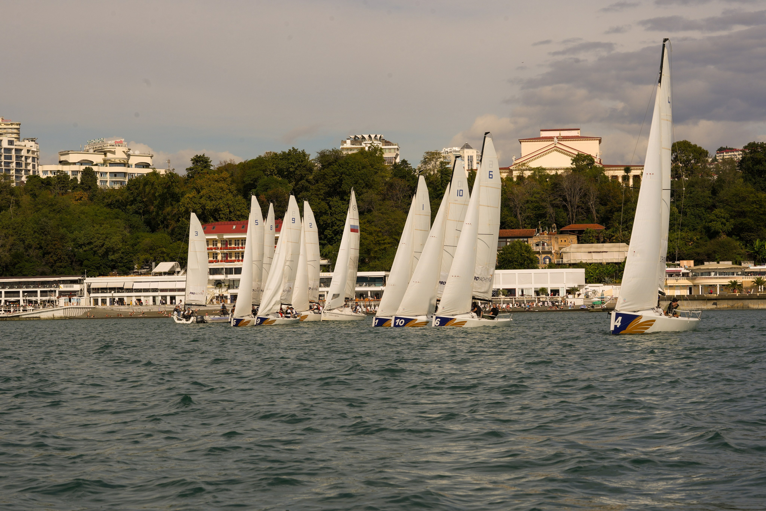 Яхтенная регата для компании Агрегатка. Репортажный фотограф в Красной Поляне и Сочи Павлюченко Екатерина