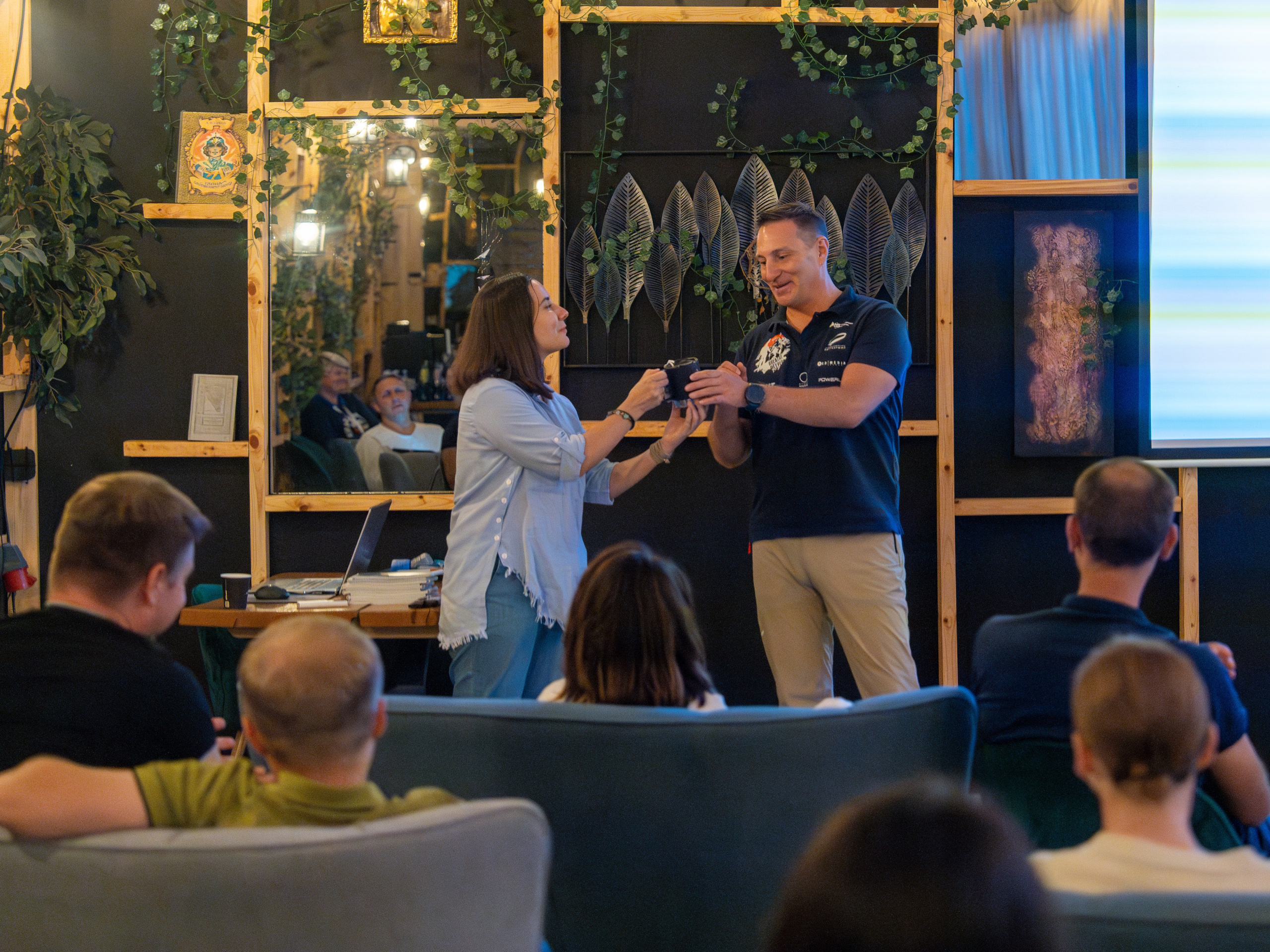 MICE меоприятие на курорте Красная Поляна для компании «Неометрия''. Репортажный фотограф в Красной Поляне и Сочи Павлюченко Екатерина