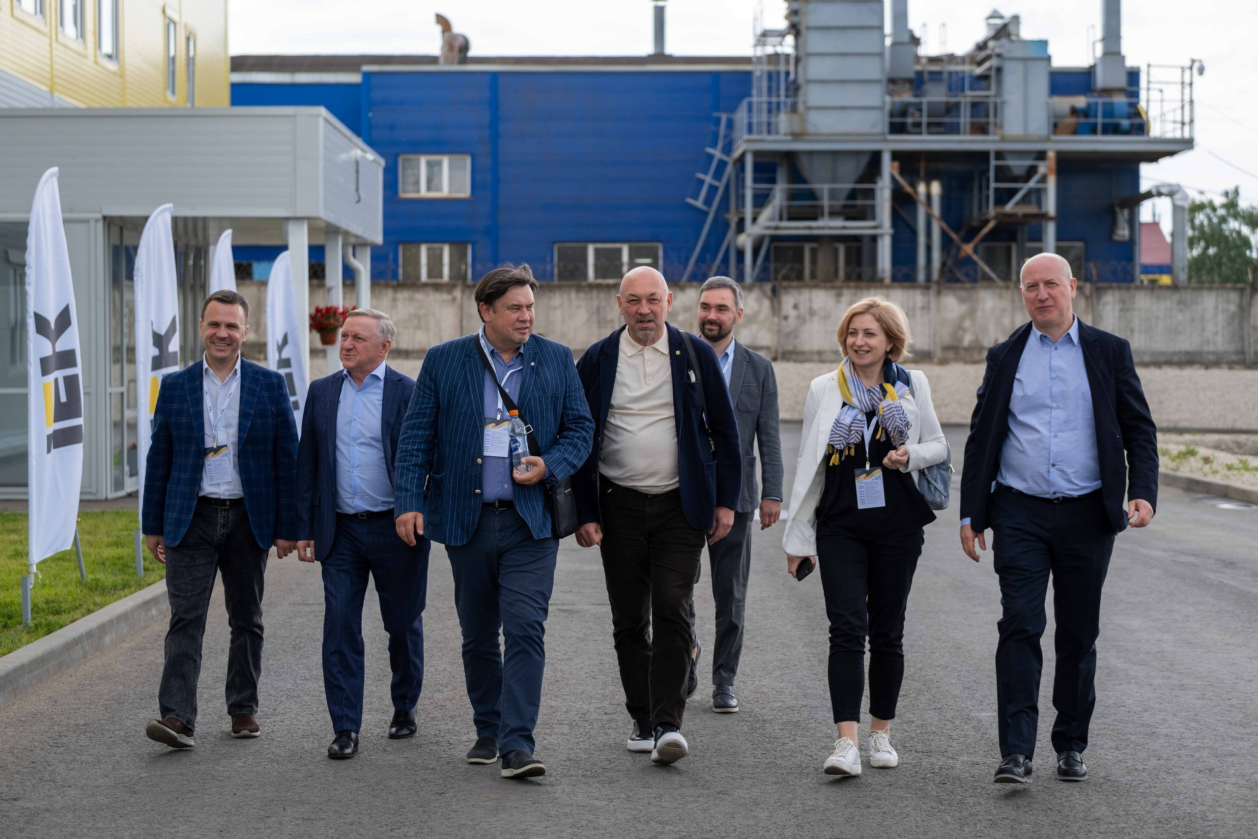 IEK — торжественное открытие производственного цеха. Фото тур