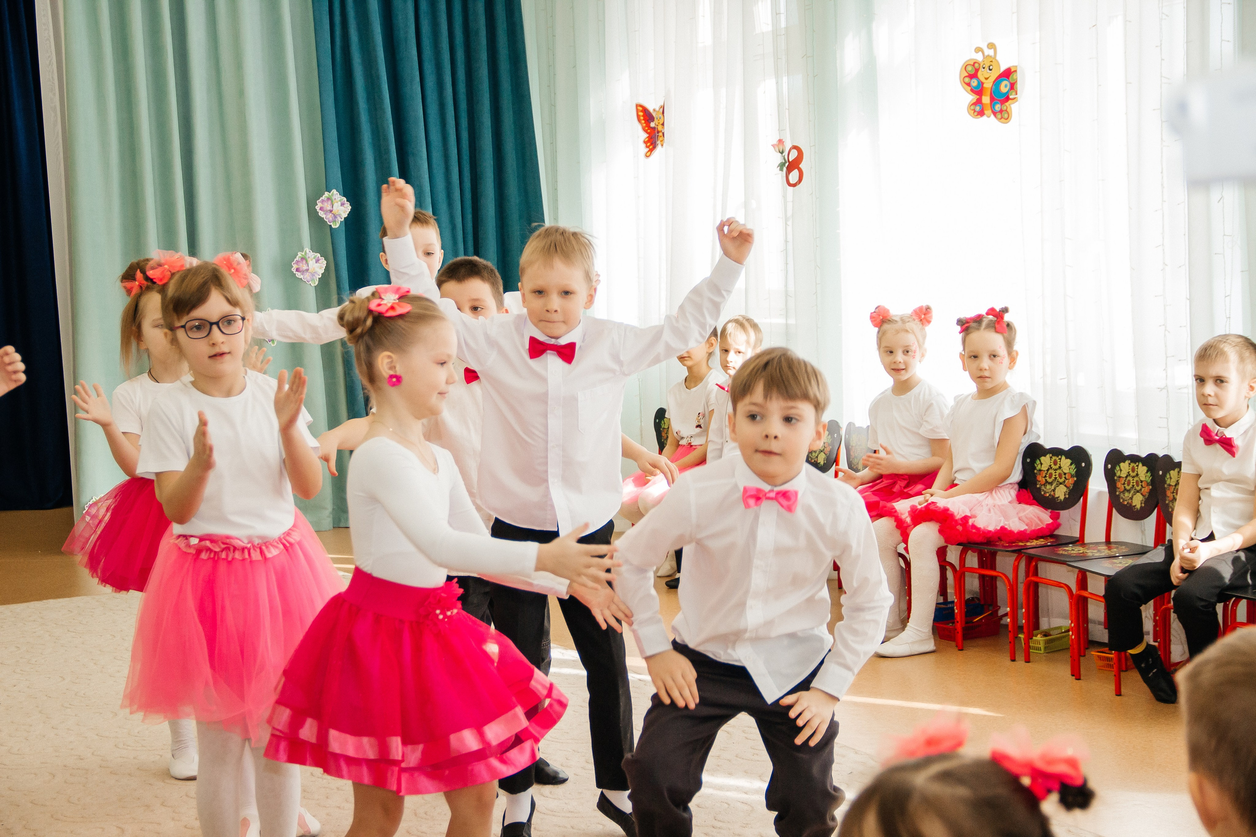 Садик утренник к 8 марта. Фотограф в Екатеринбурге Катерина Березина