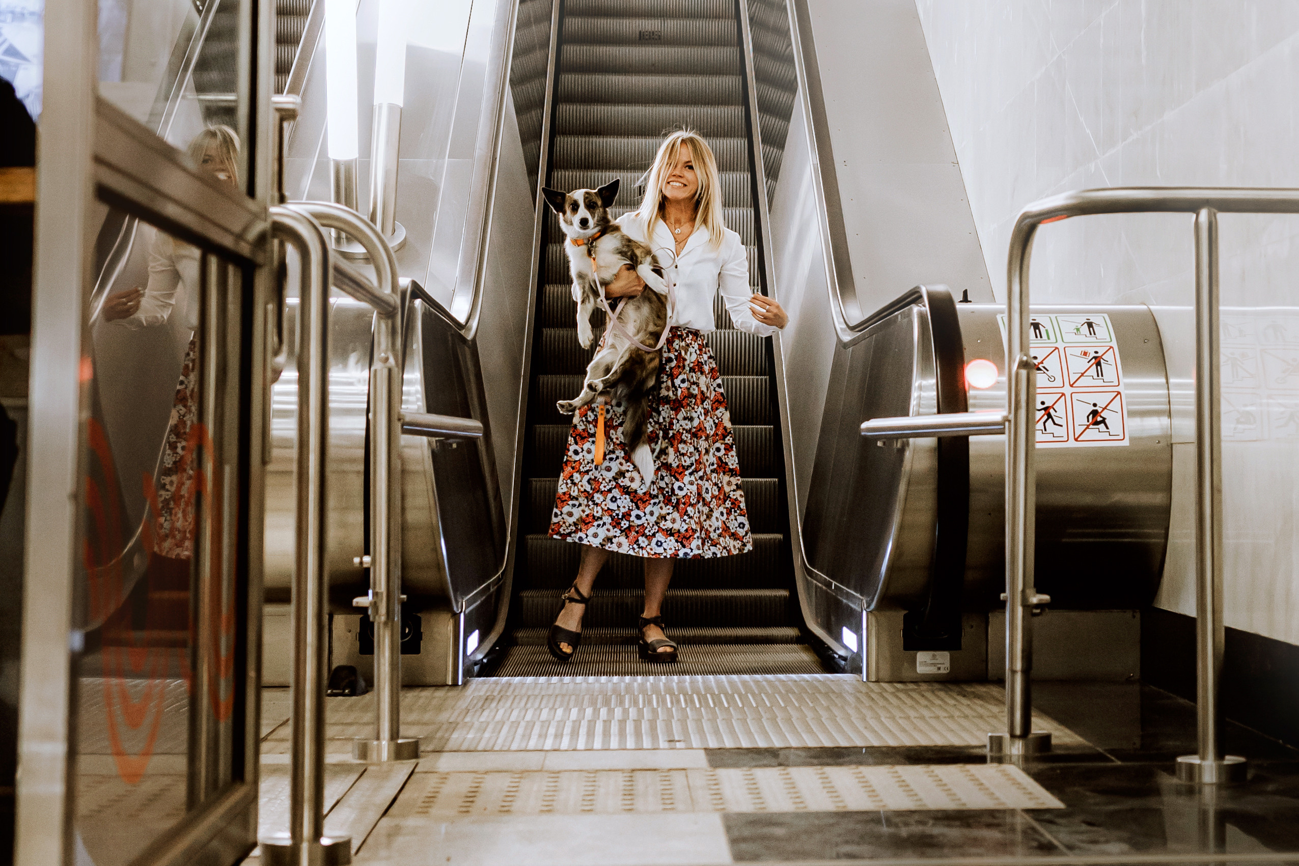 Фотосессия с Дашей и Тори в московском метро