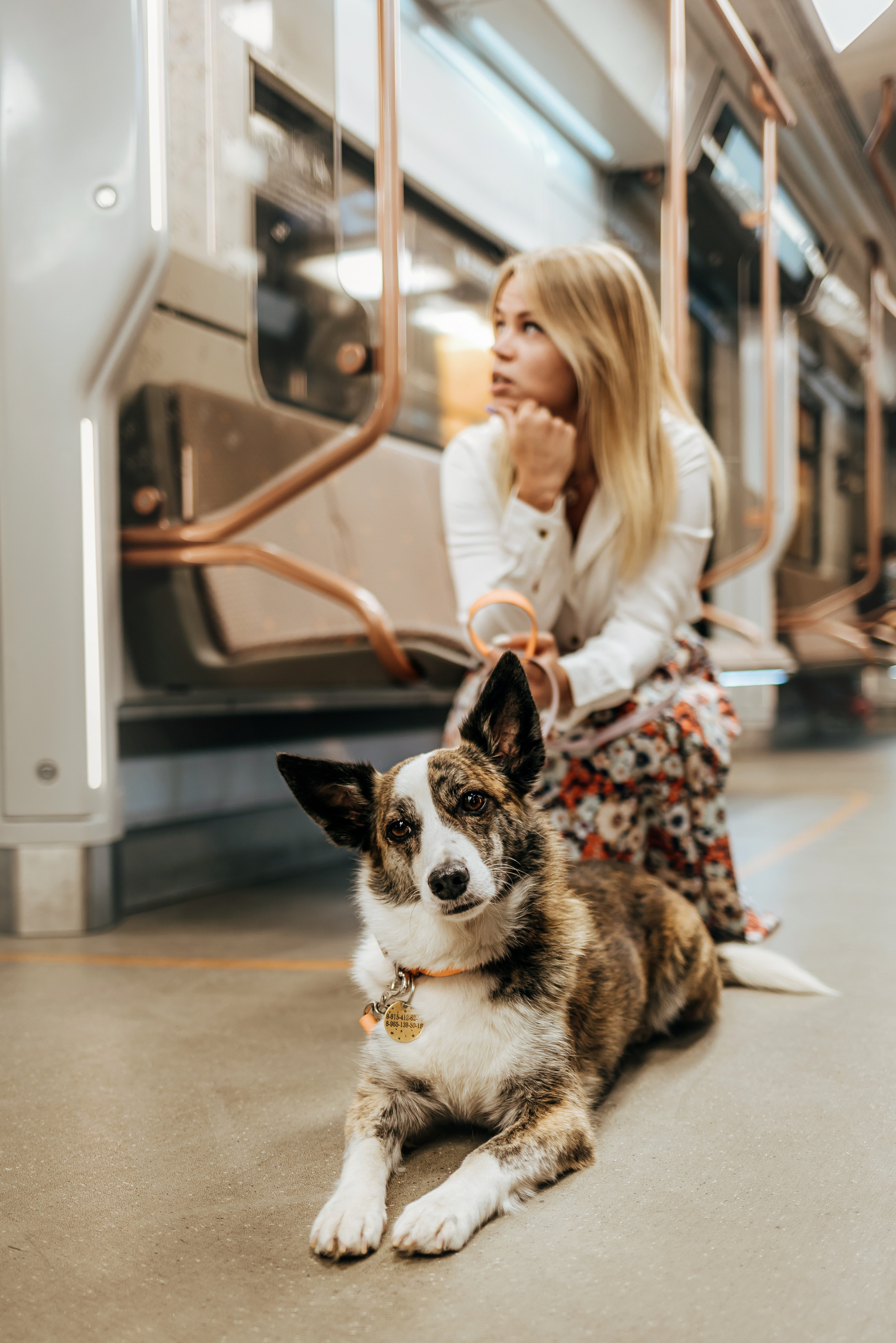 Фотосессия с Дашей и Тори в московском метро