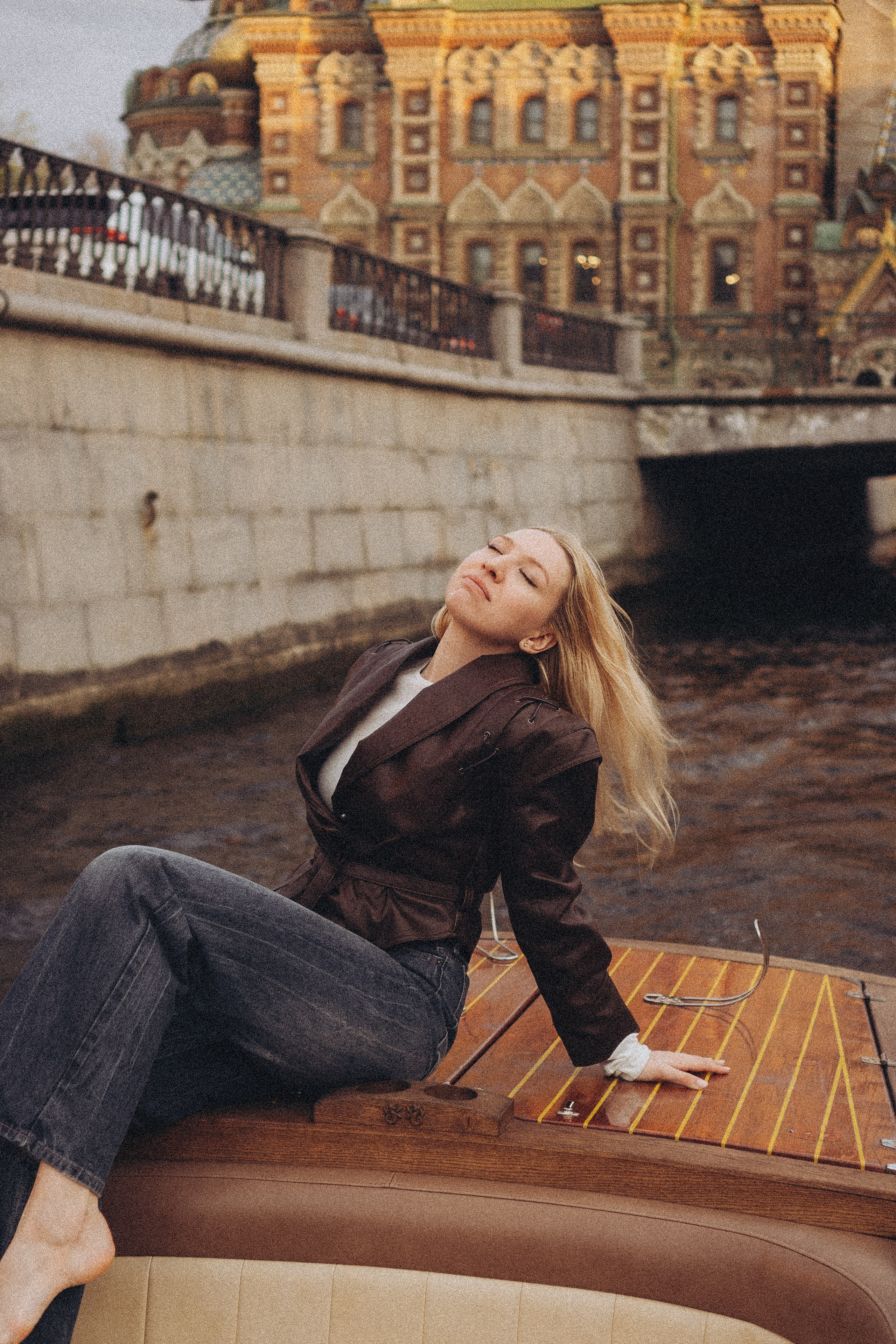 ДЕВУШКИ НА КАТЕРЕ. Профессиональный фотограф, Санкт-Петербург — Виктория Богомолова