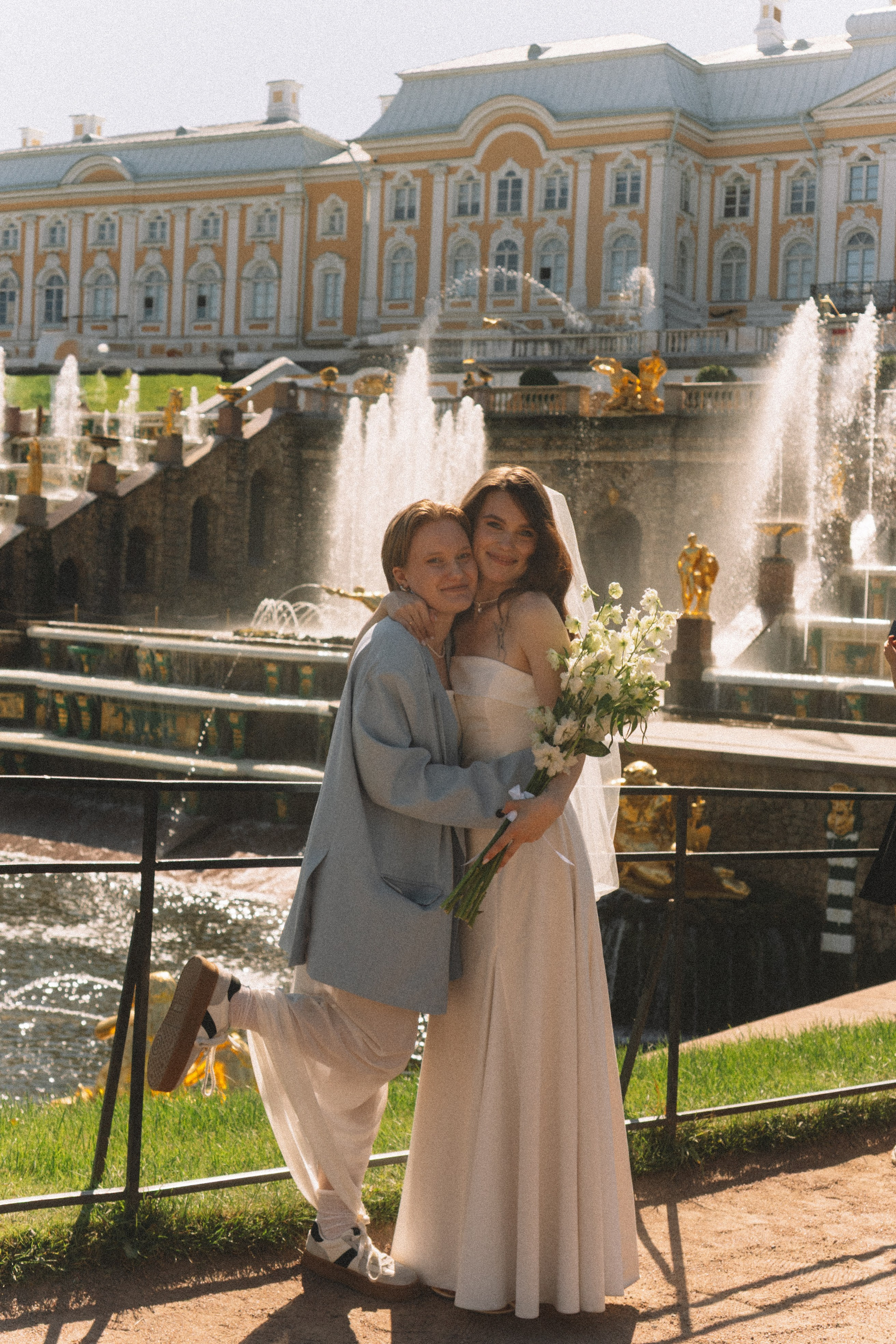 СВАДЕБНАЯ СЬЕМКА В ПЕТЕРГОФЕ И СЬЕМКА РЕПОРТАЖА В ЗАГСЕ ПЕТЕРГОФА. Профессиональный фотограф, Санкт-Петербург — Виктория Богомолова