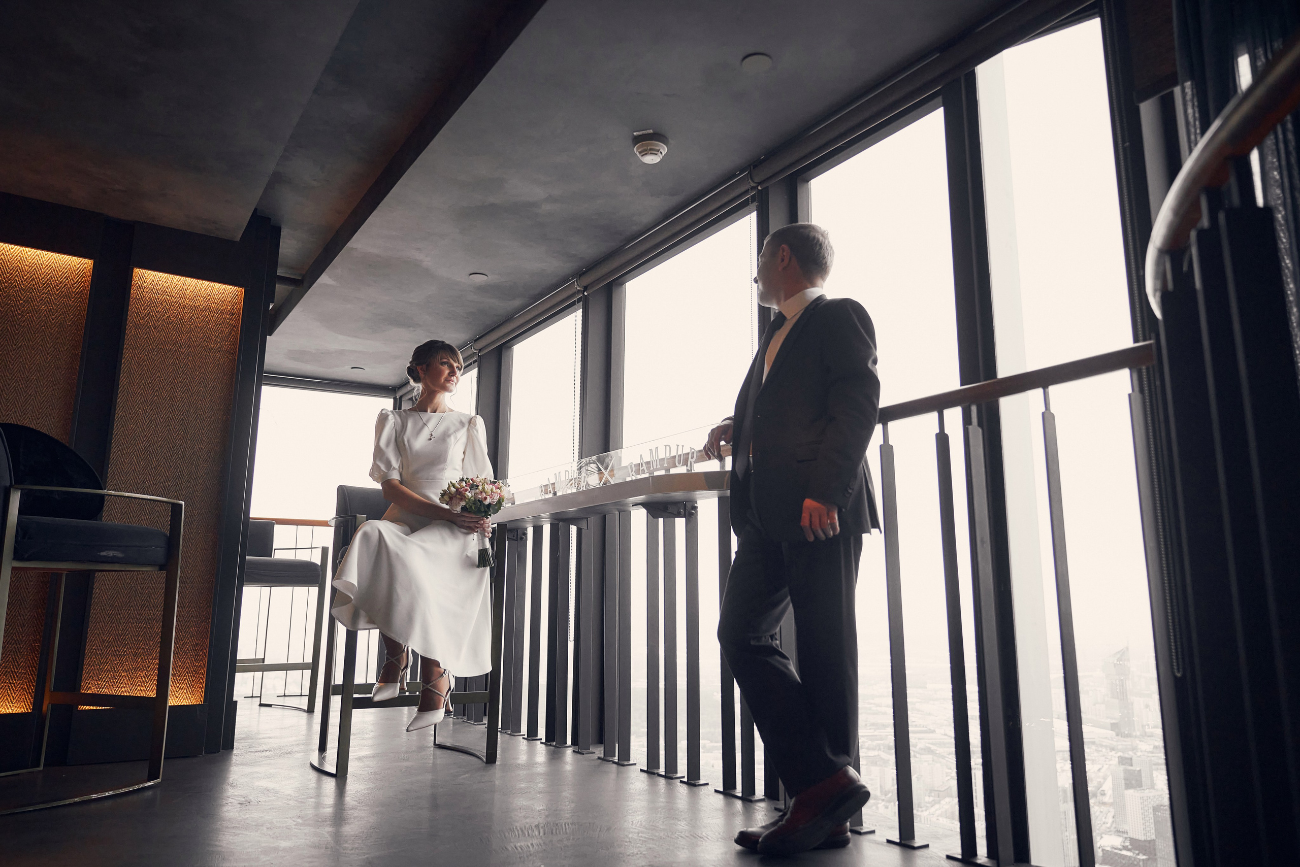 Свадебная Фотосессия в Москва-Сити, ресторан Birds