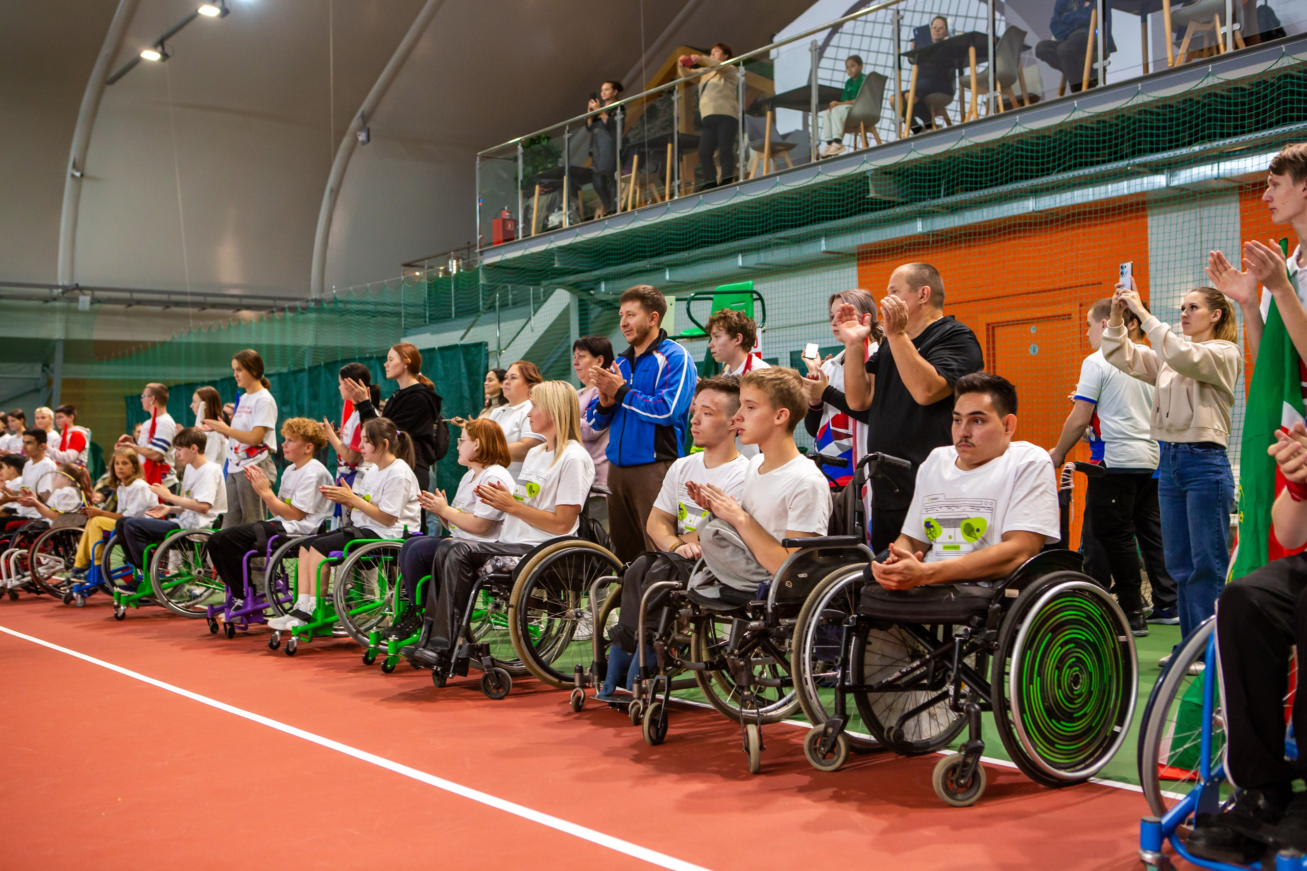 Турнир по теннису на колясках. Репортажный, семейный, свадебный, портретный фотограф
