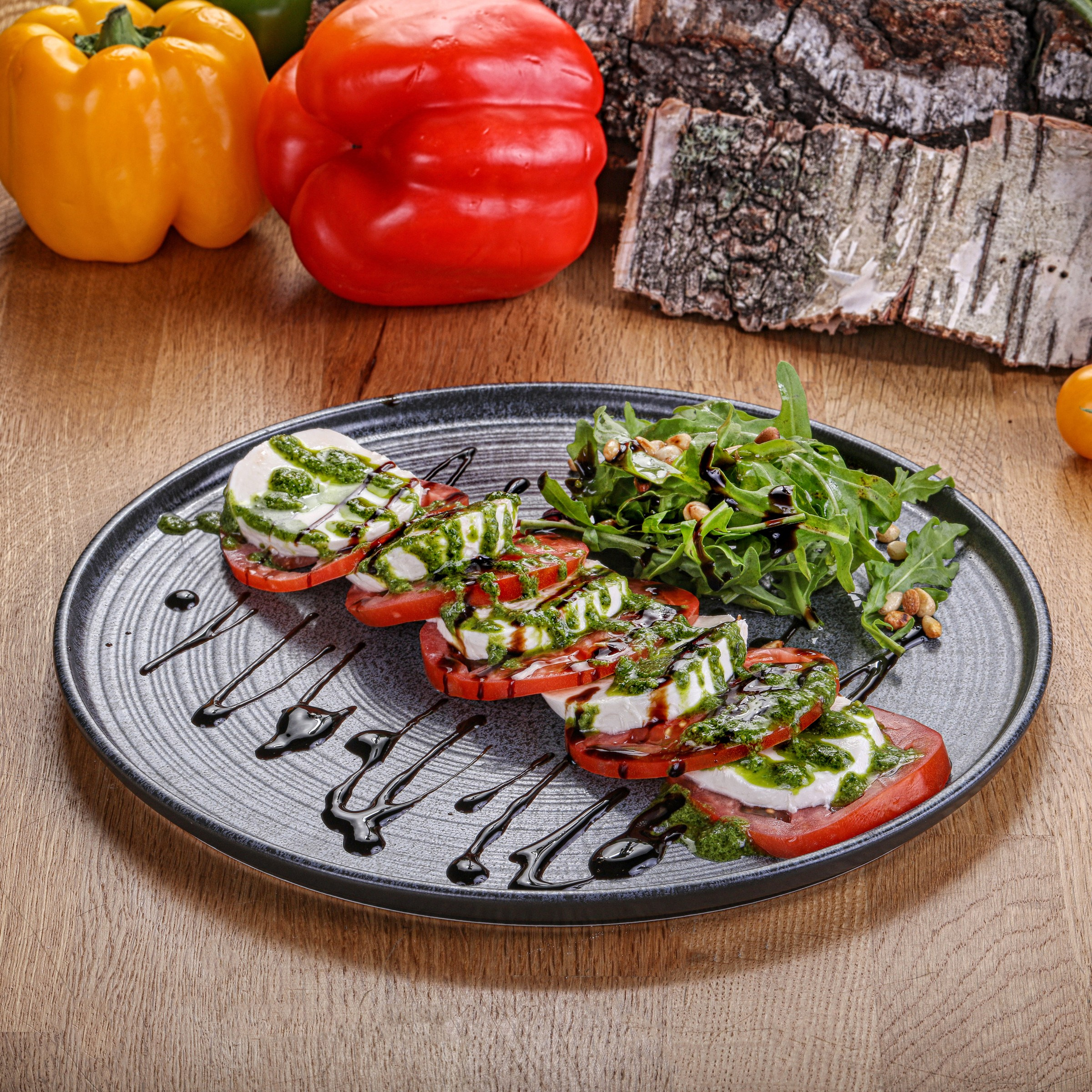 Фотосъемка блюд европейской кухни. Заказ по тел.: +7 (906) 006-90-22. Фуд-фотограф Андрей Старостин — съемка еды в Москве. 9000 руб. в час