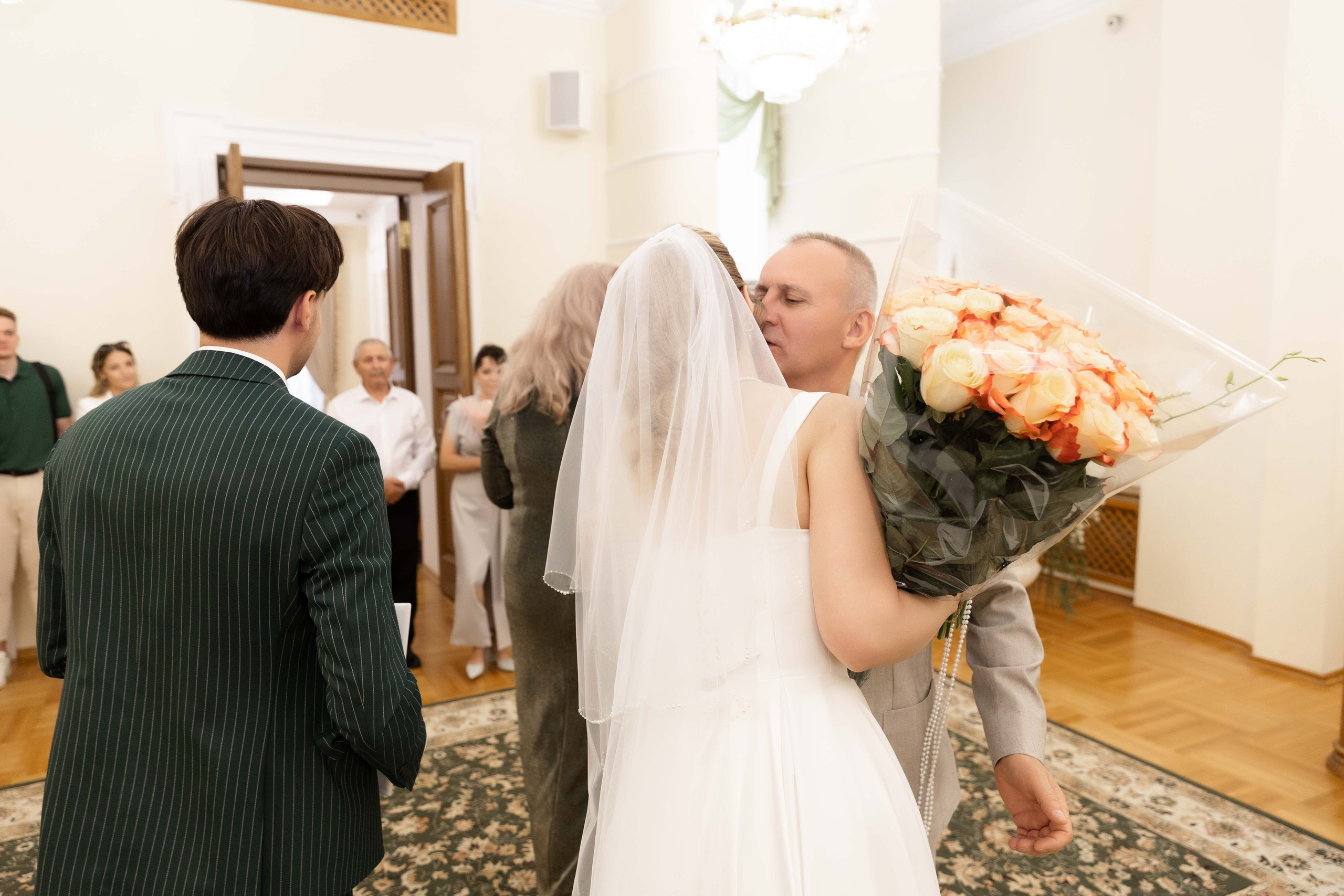 Вероника и Максим. Я Ира и я фотографирую свадьбы более 10 лет