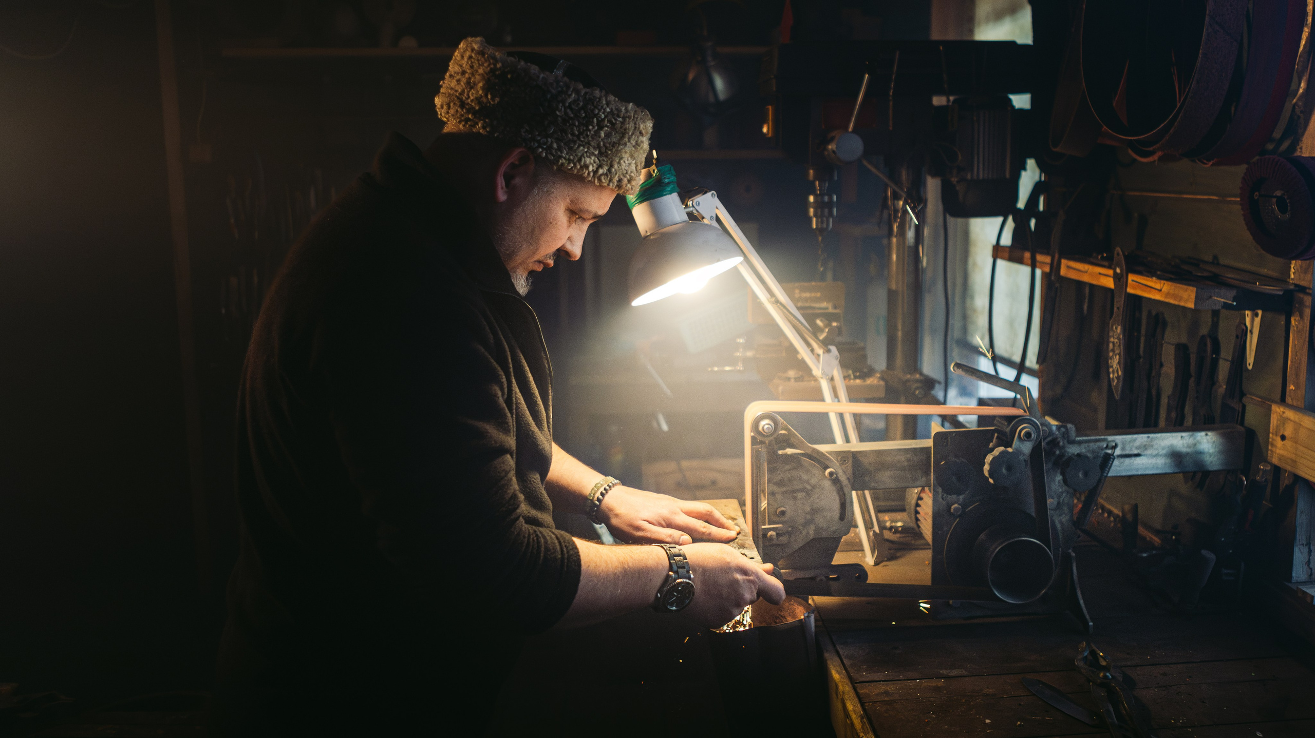 Медвежья сталь. Репортажный фотограф в Перми Денис Голдобин
