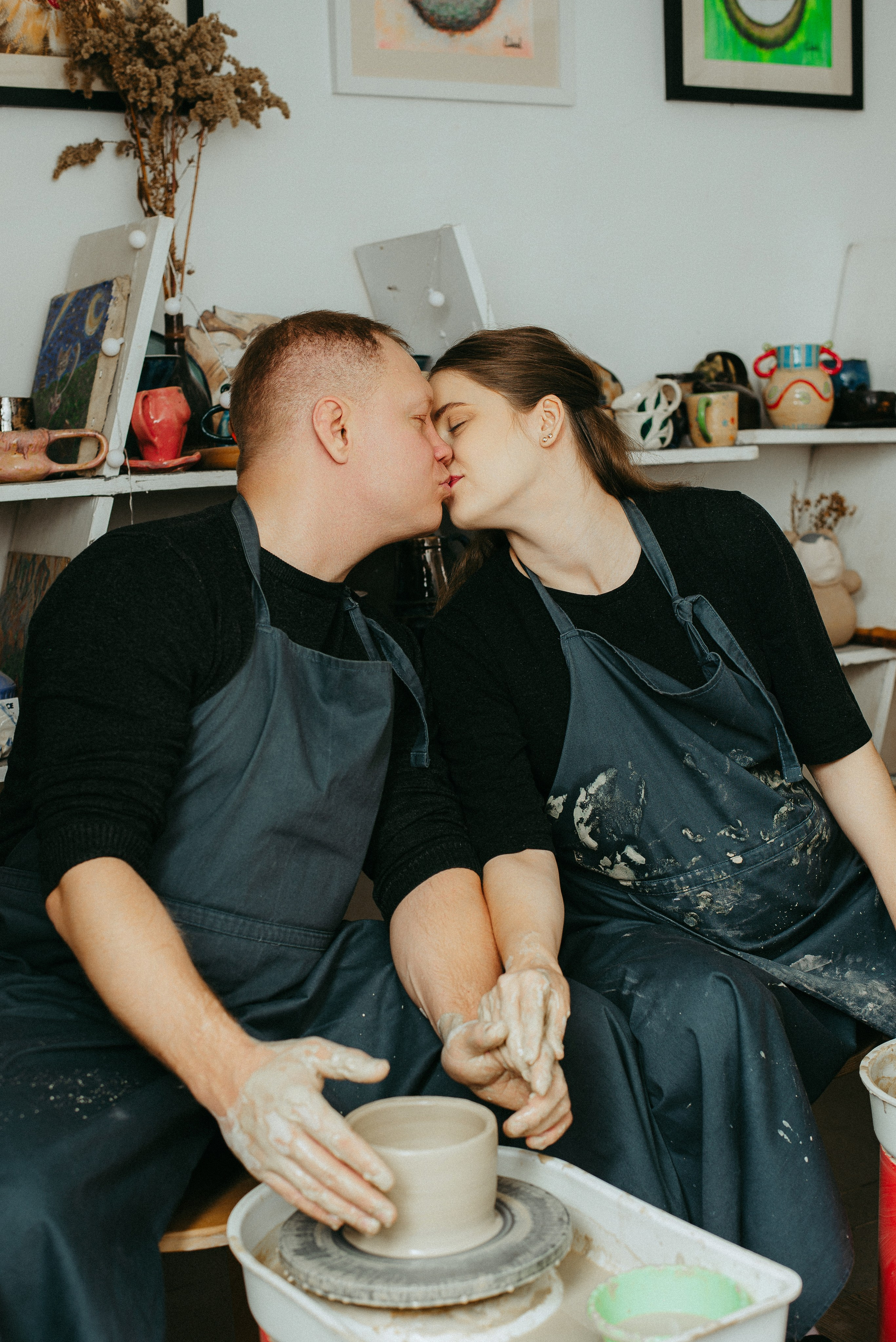 Троицкие в гончарной мастерской. Семейный и детский фотограф Иваново Ксения Азаренкова