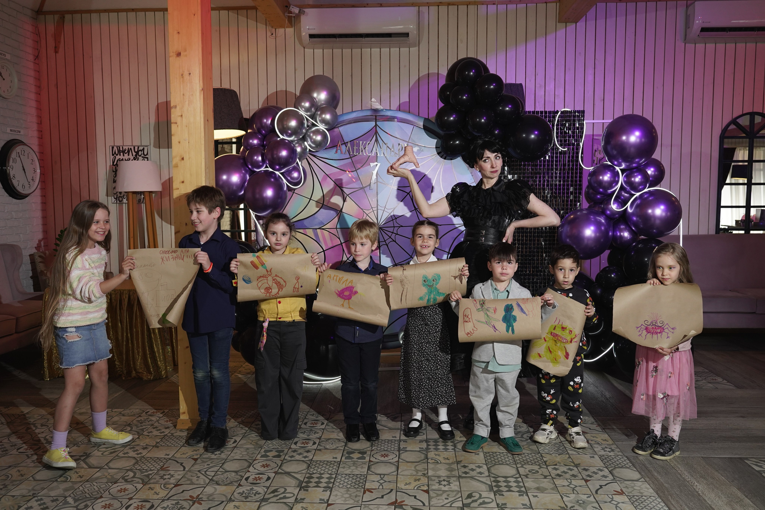 Д. Р. Уэнсдэй. Фото / Видеосъемка в Москве