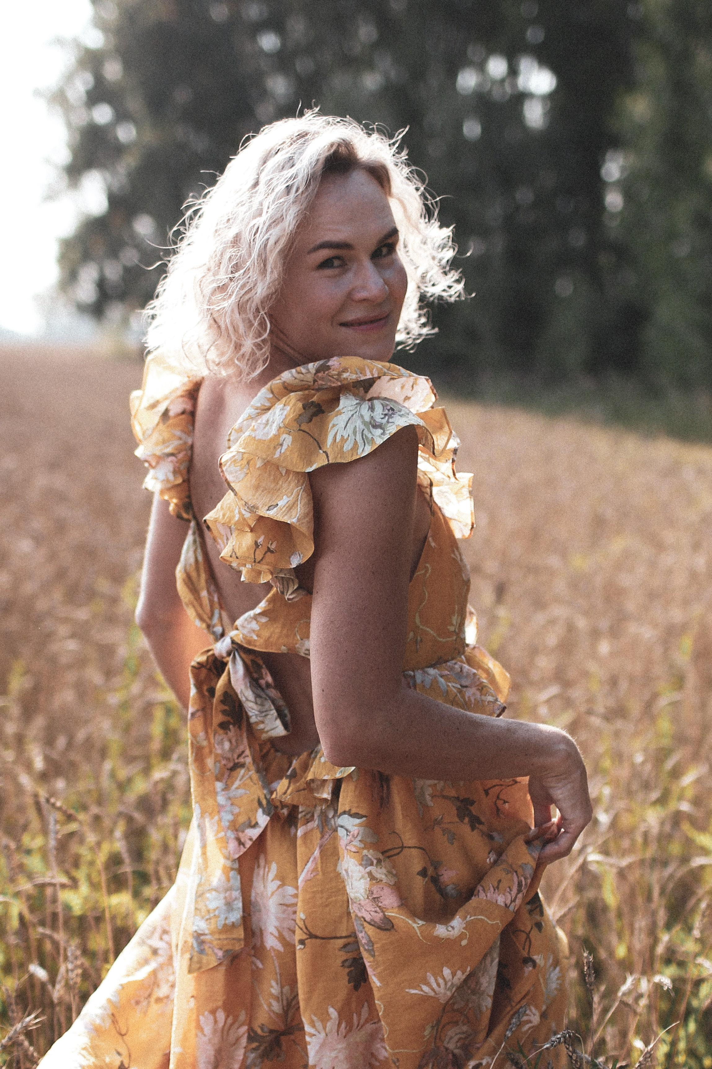 В поле. Фотограф Омск Ольга Гинжул