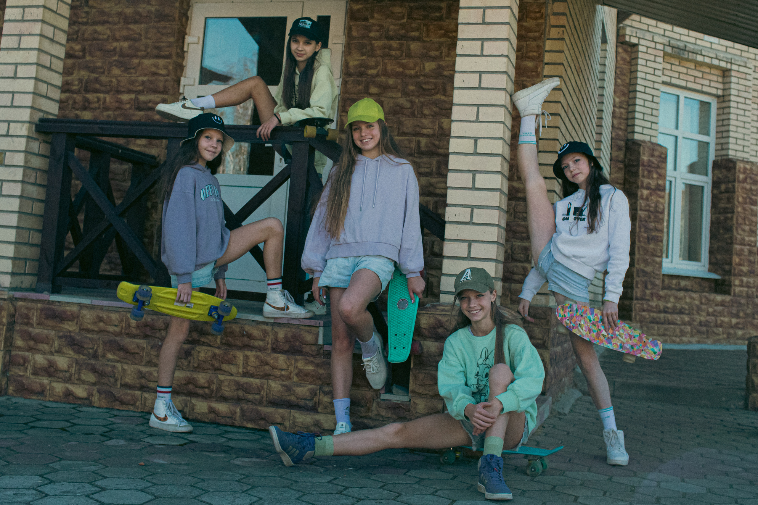 Лето, дружба, жвачка / Когда в воздухе беззаботность. Фотограф Омск Ольга Гинжул