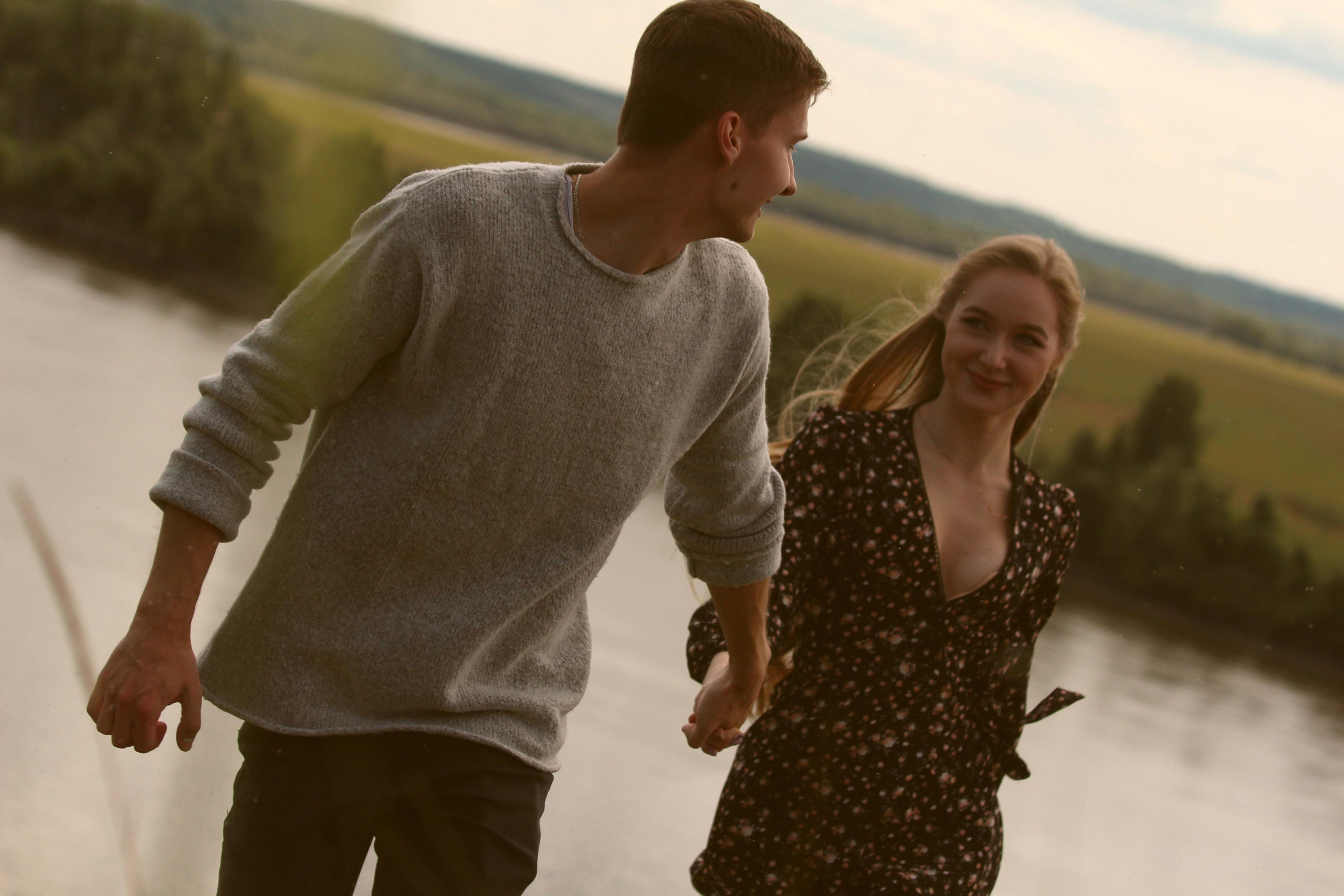 Берег Драверта / Ветер в волосах. Фотограф Омск Ольга Гинжул