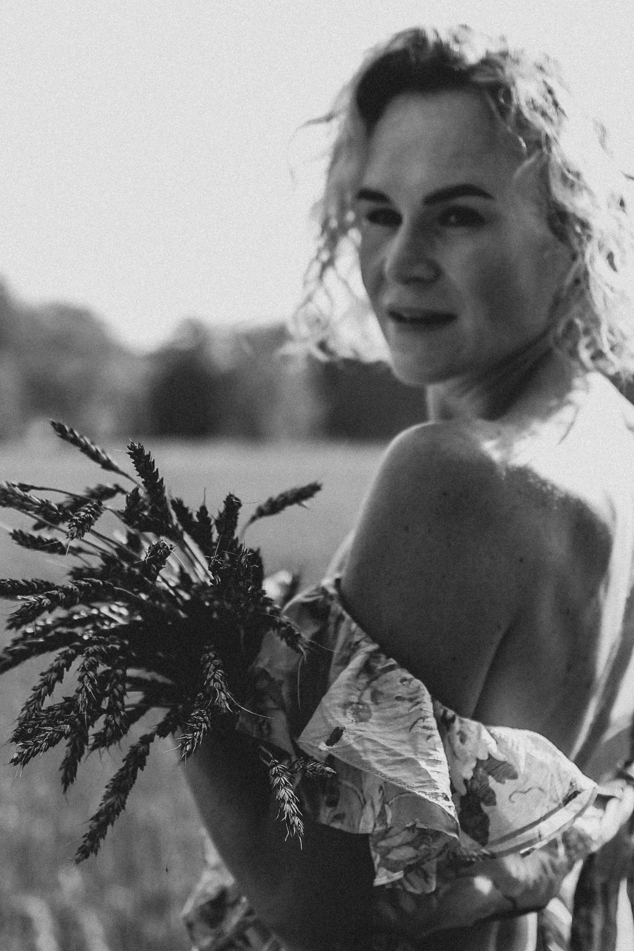 В поле. Фотограф Омск Ольга Гинжул