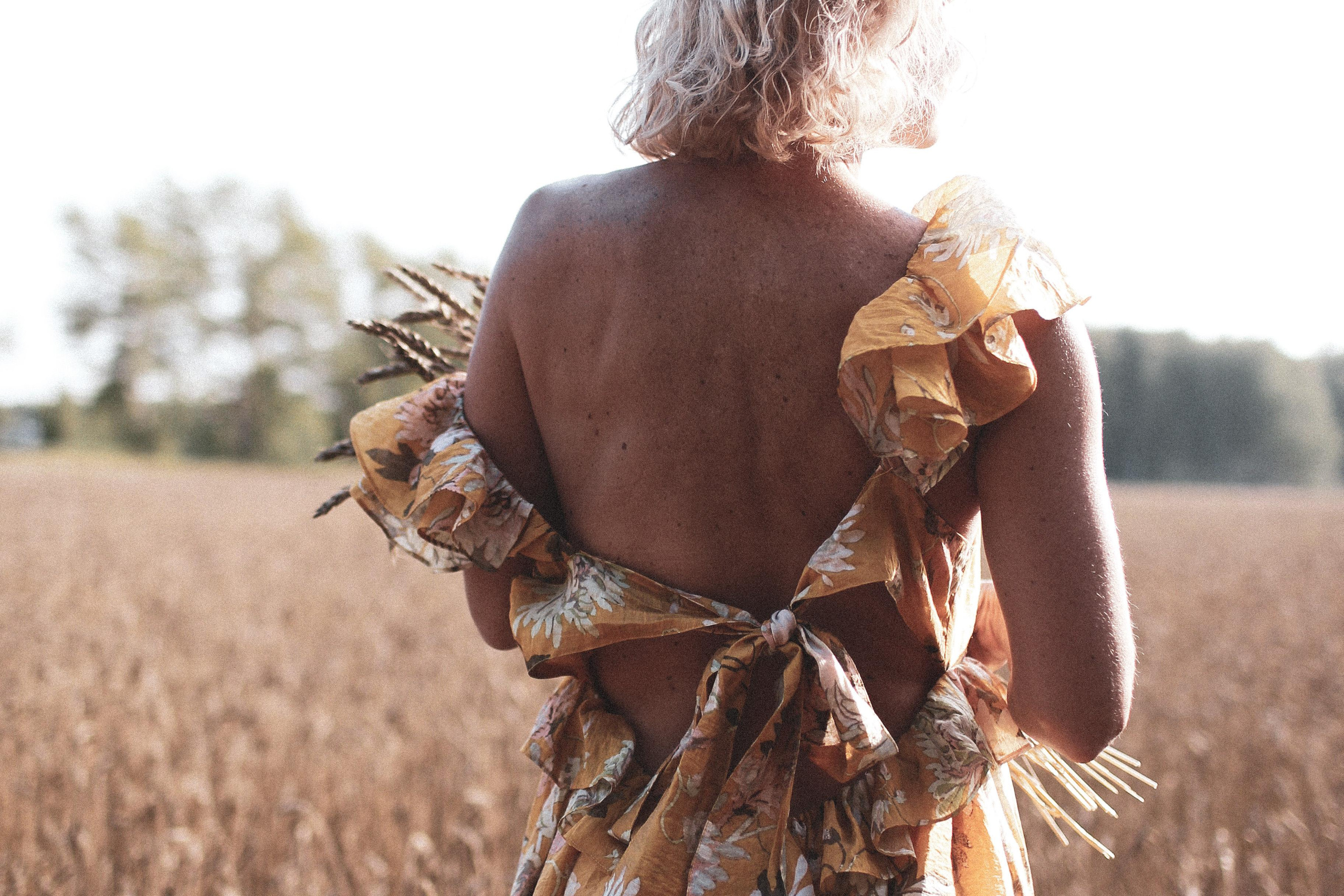 В поле. Фотограф Омск Ольга Гинжул