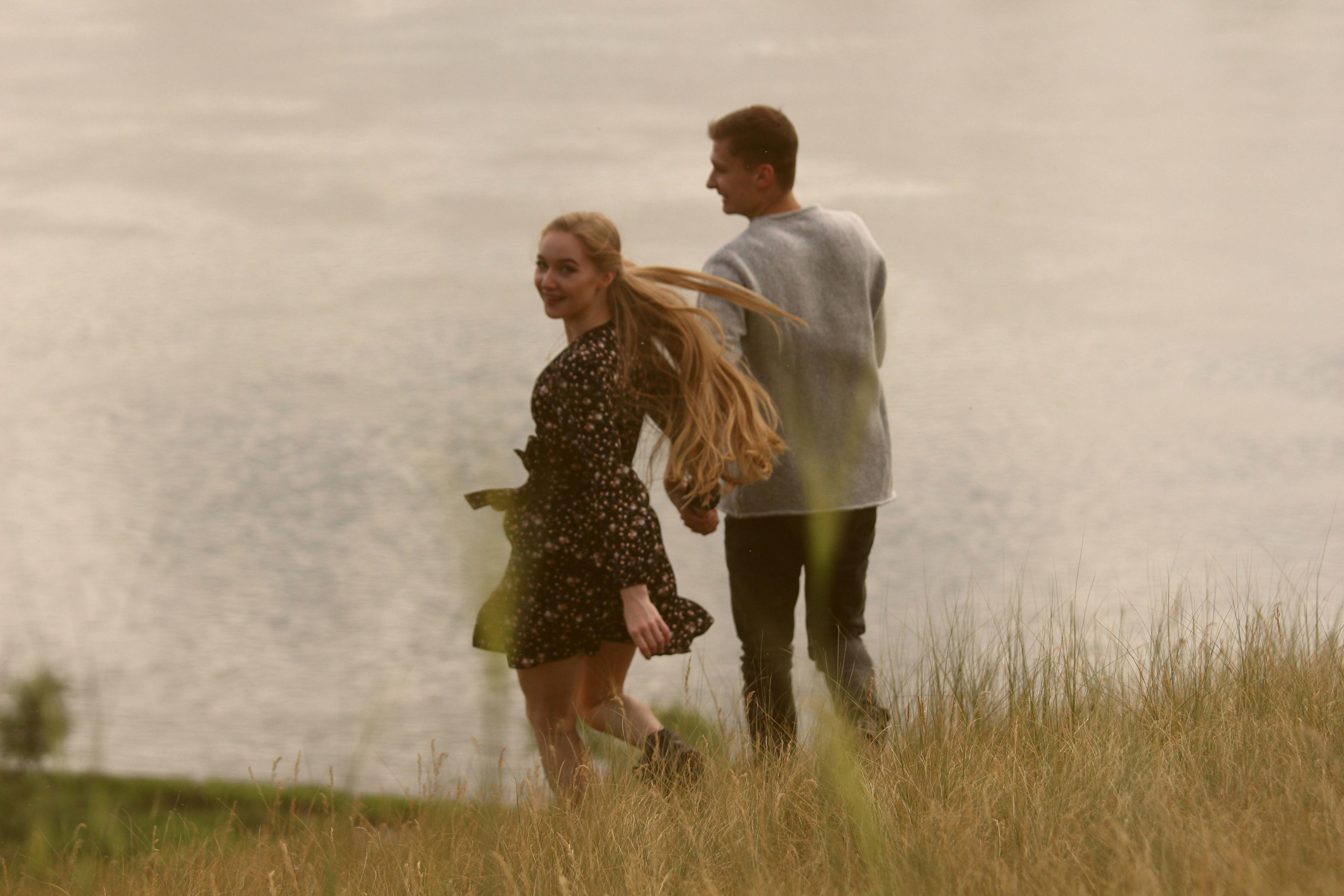 Берег Драверта / Ветер в волосах. Фотограф Омск Ольга Гинжул