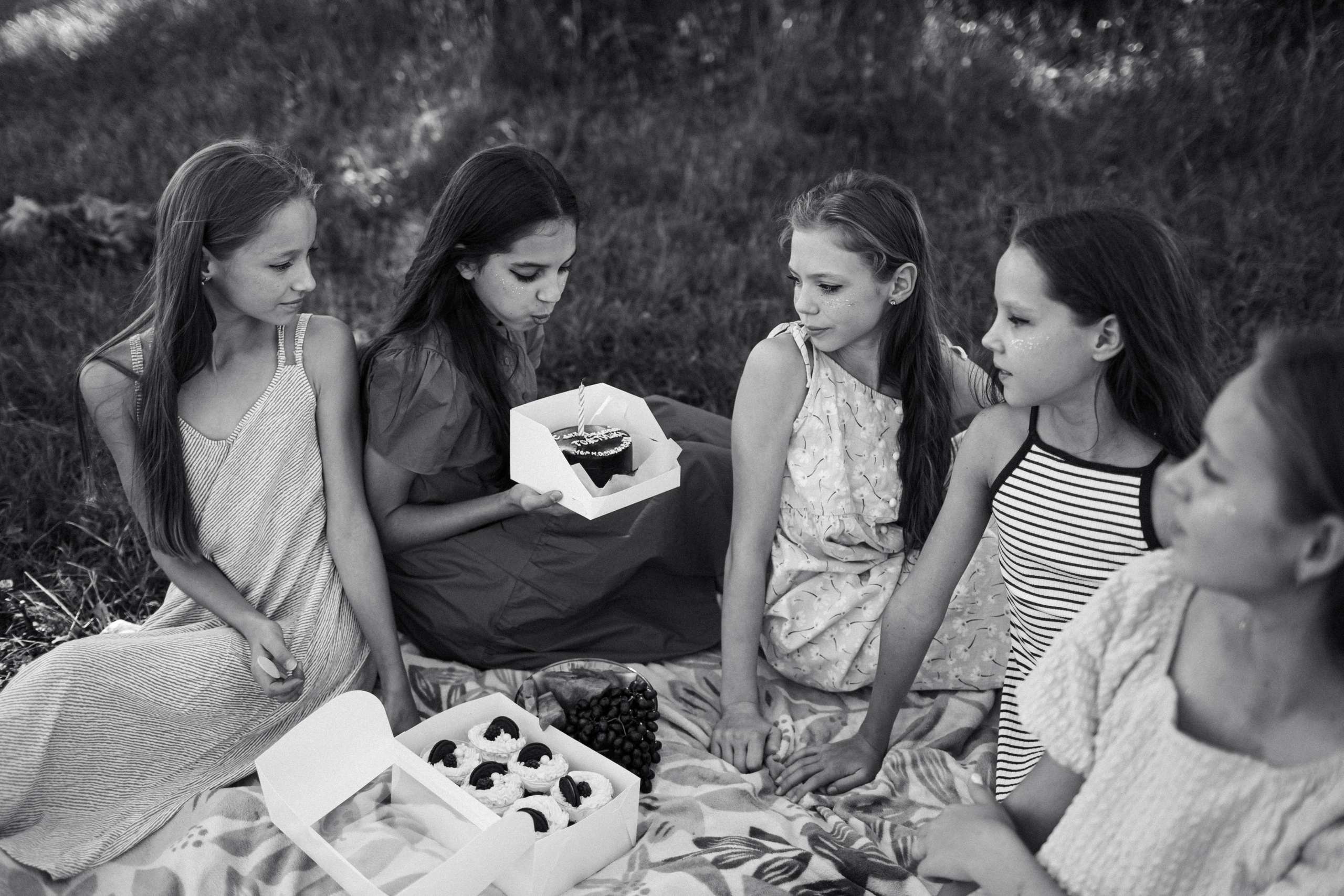 Лето, дружба, жвачка / Когда в воздухе беззаботность. Фотограф Омск Ольга Гинжул