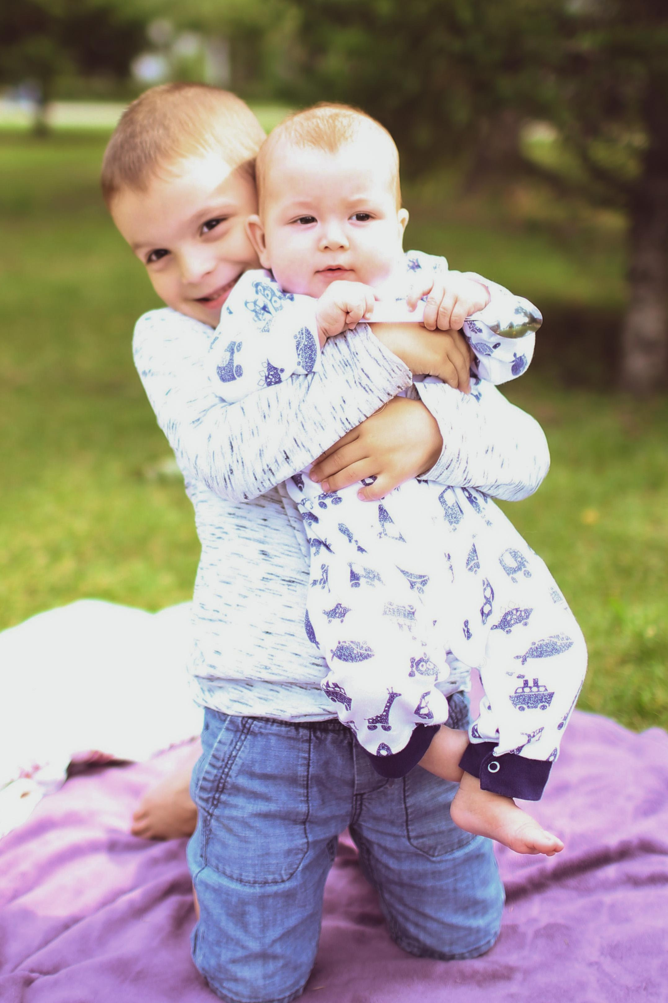 Пикник в парке / Когда вместе хорошо. Фотограф Омск Ольга Гинжул