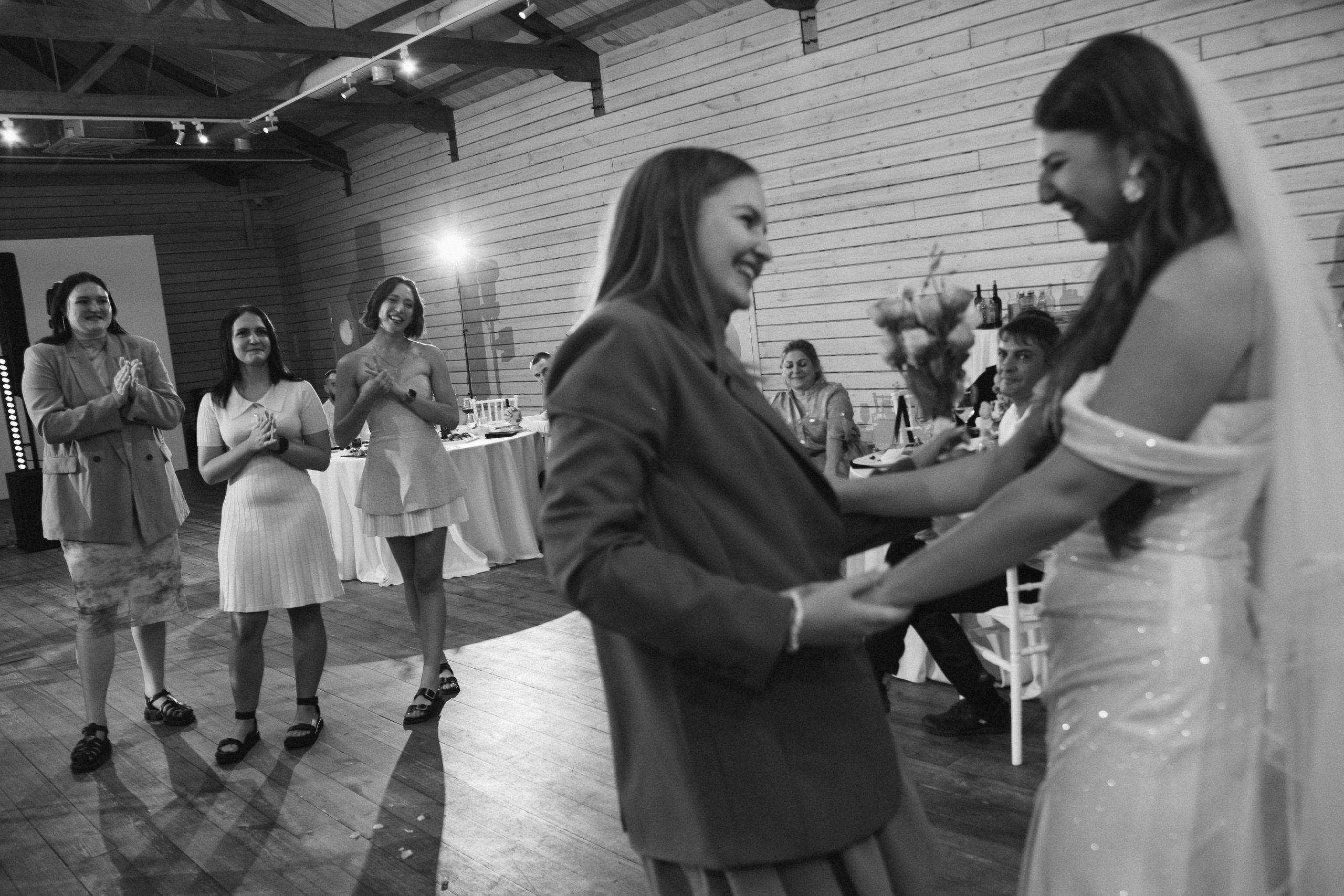 03.08.25 Артем & Анастасия. Свадебный и семейный фотограф в Новосибирске Дарья Кель