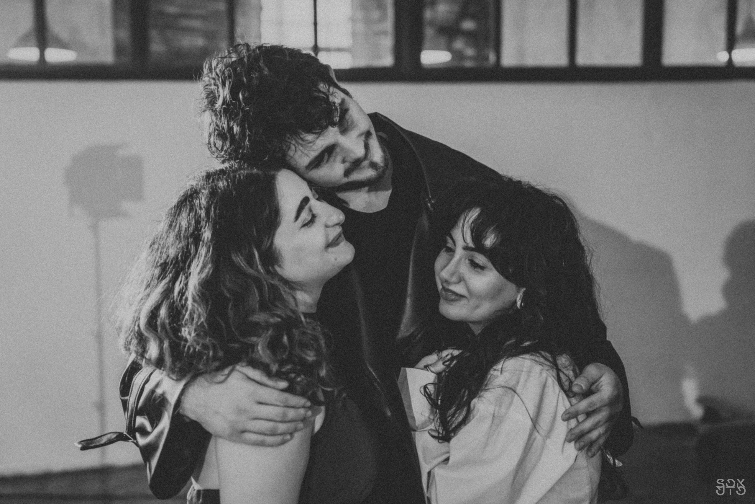 BAKED ROLL x Grad! ent