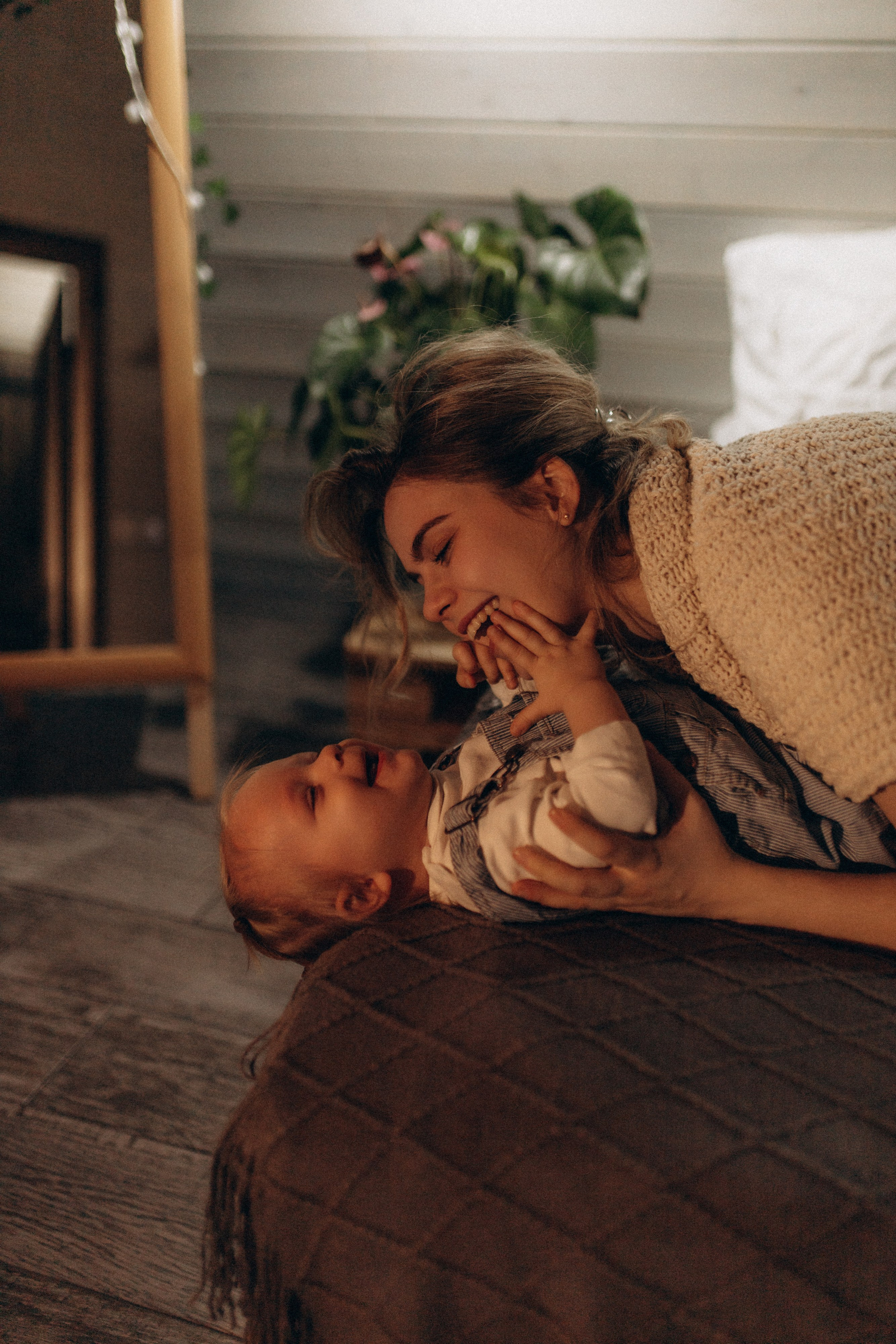 Алиса и мама. Семейный фотограф Губкин/Старый Оскол